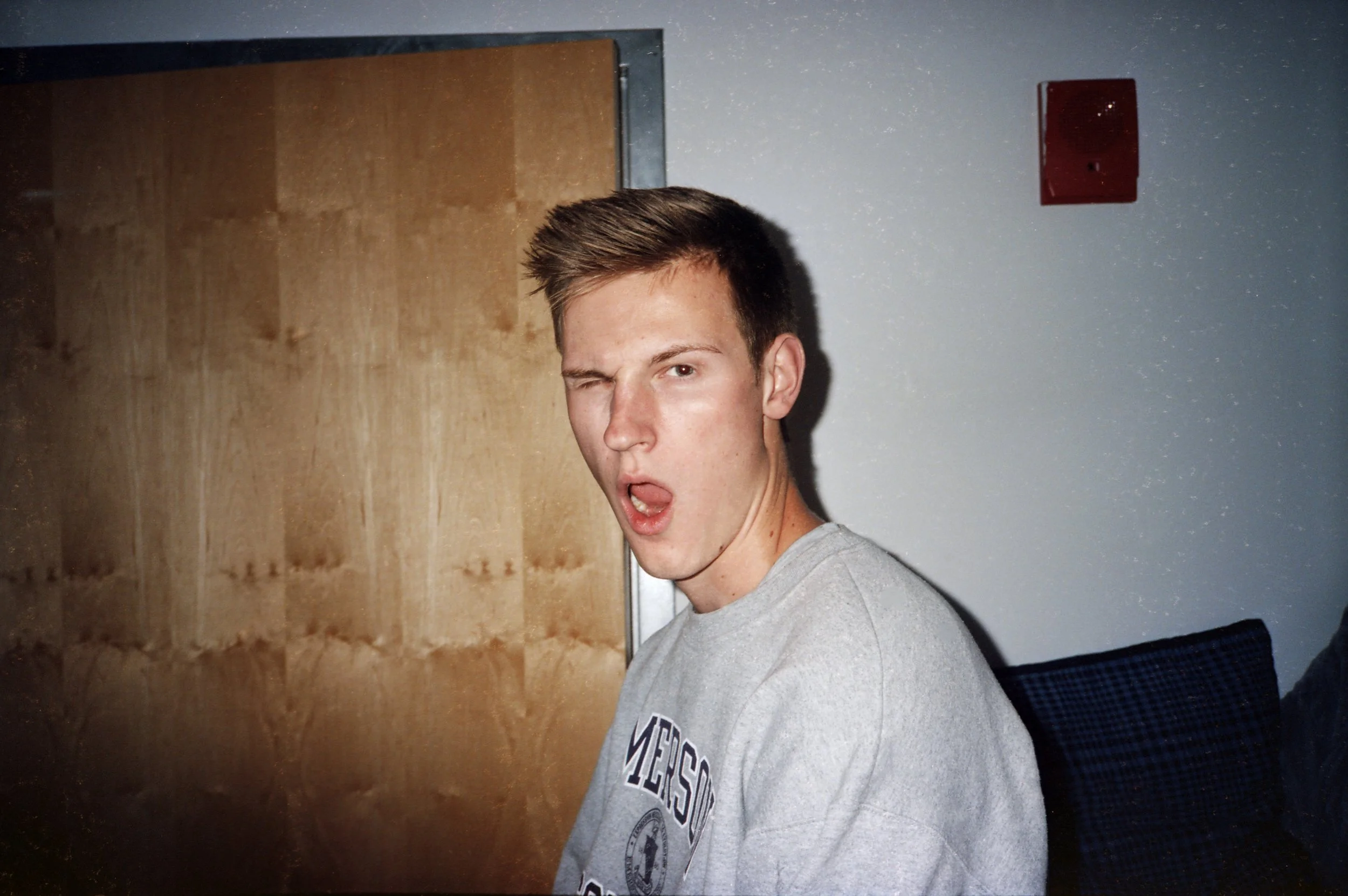 img005.jpg