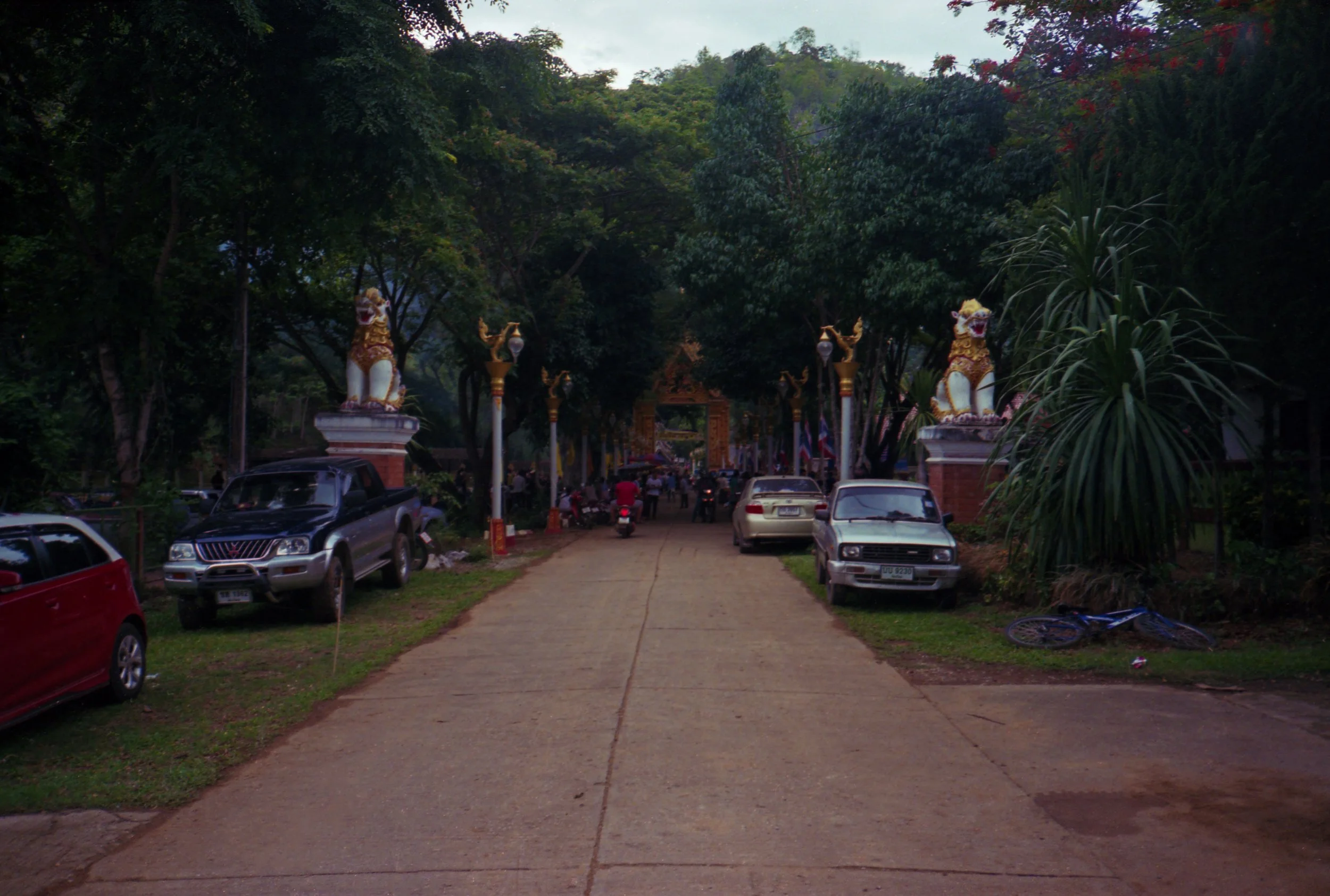 img012.jpg