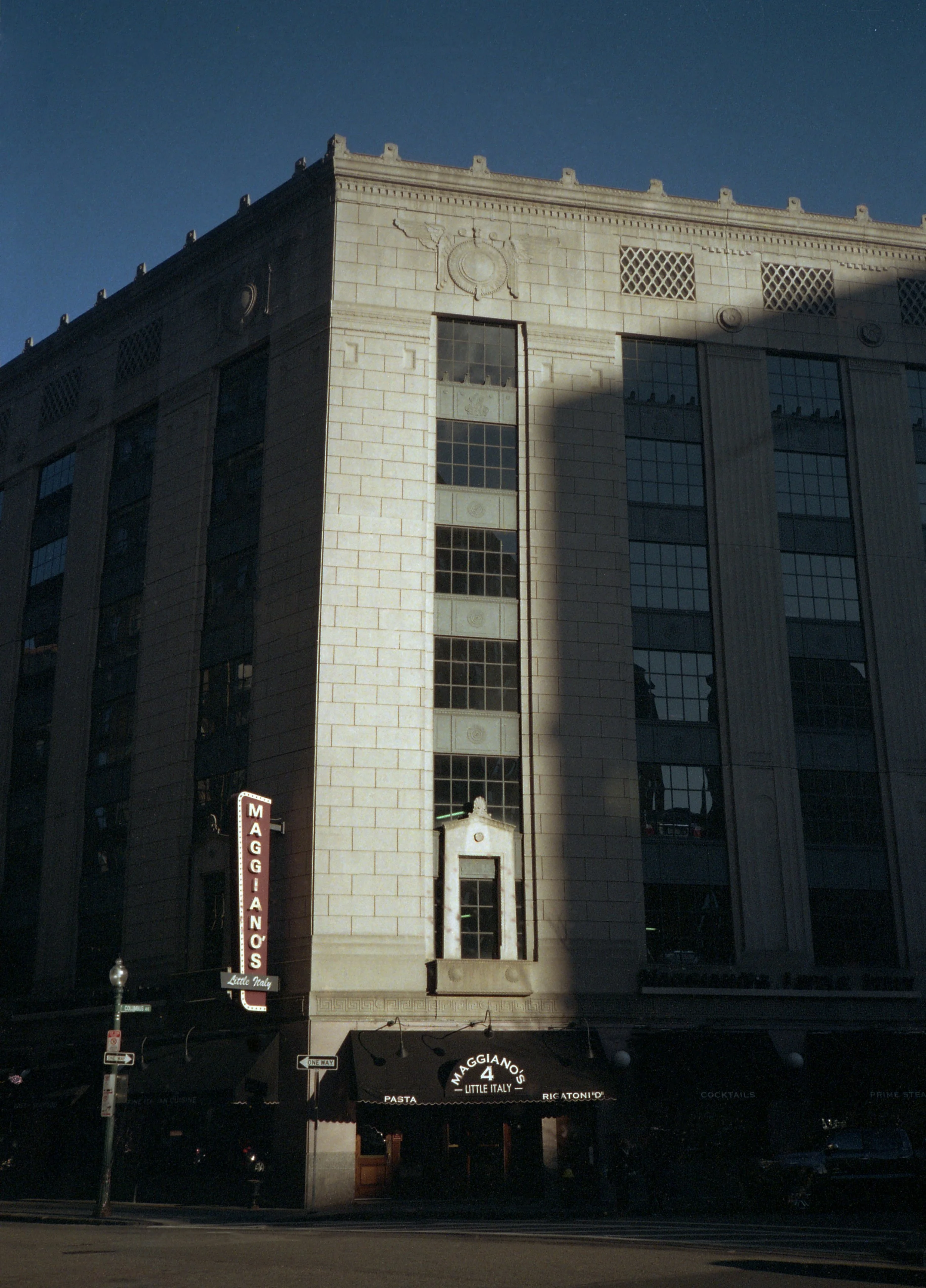 img016.jpg