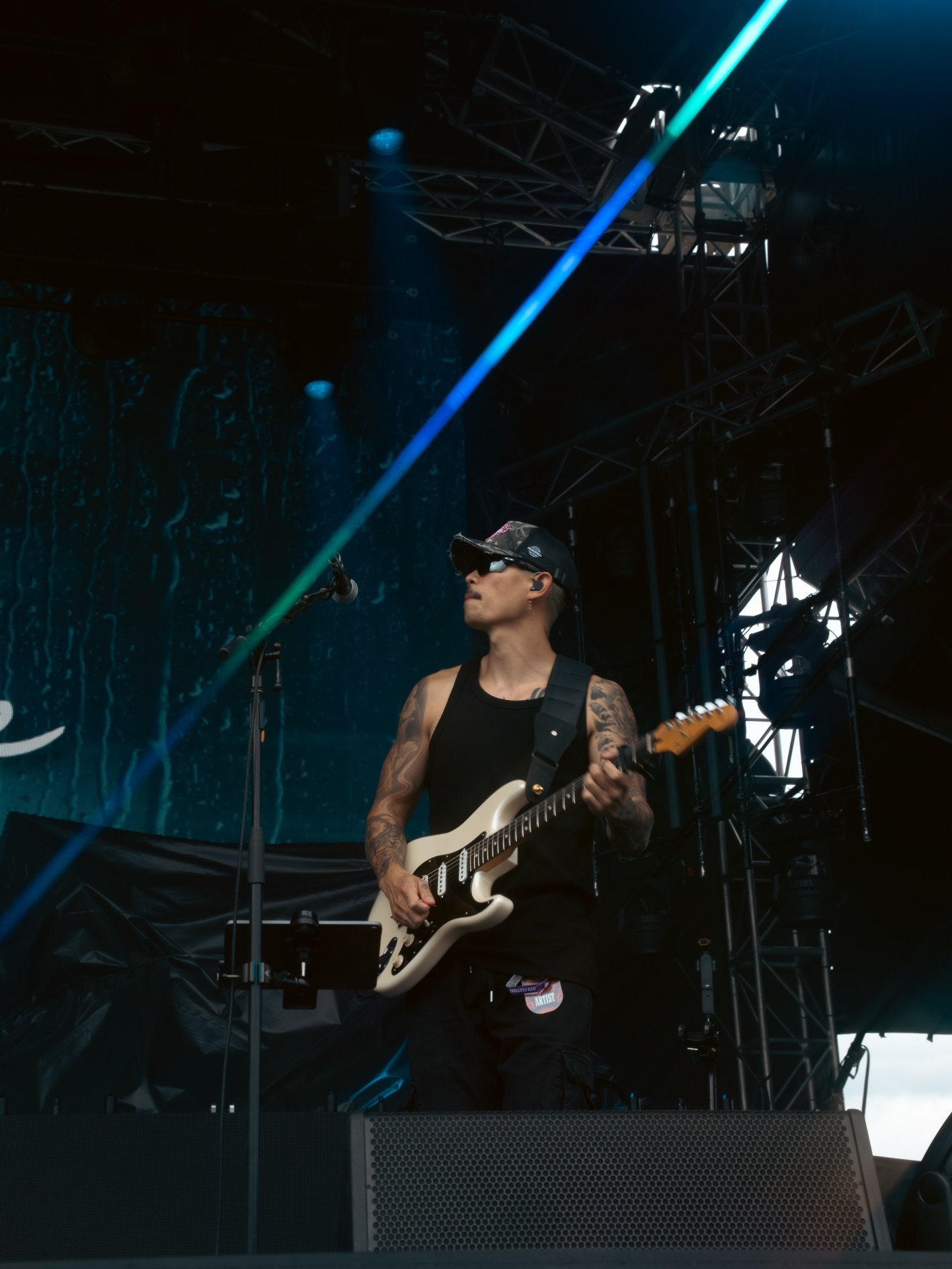 Sunburnt Country with @deartommie_ in the Hunter Valley ⚡️