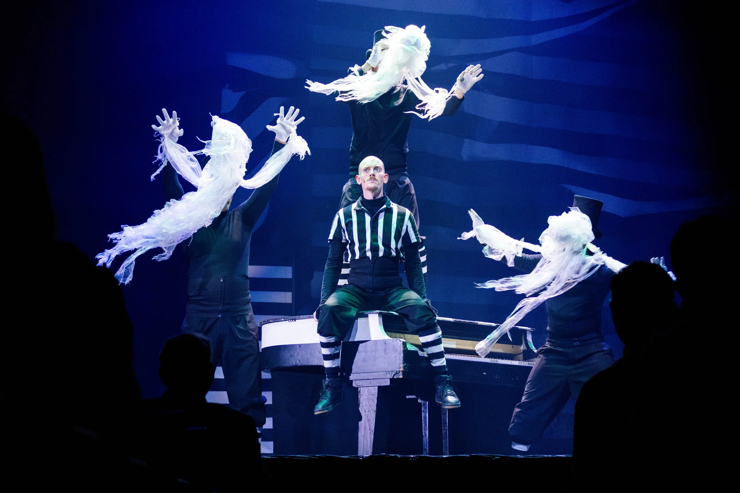 241104_Climate Comedy Night_IsabelleCornet-11.jpg