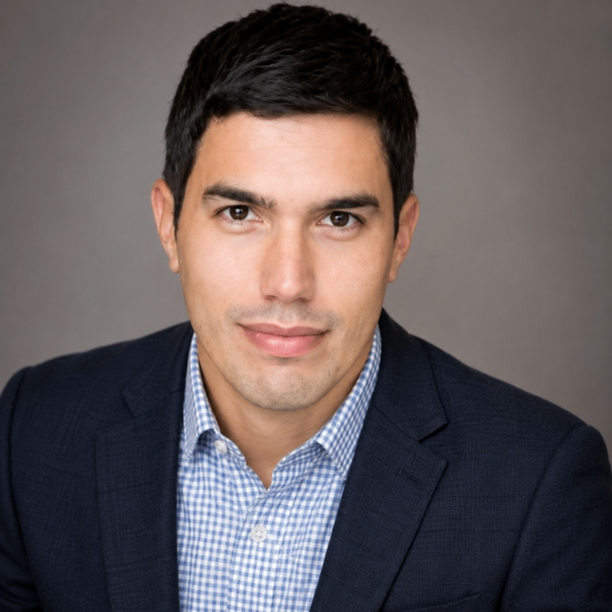 Dr. Matthew Diner, PhD, LCSW, providing immigration mental health evaluations and psychotherapy.