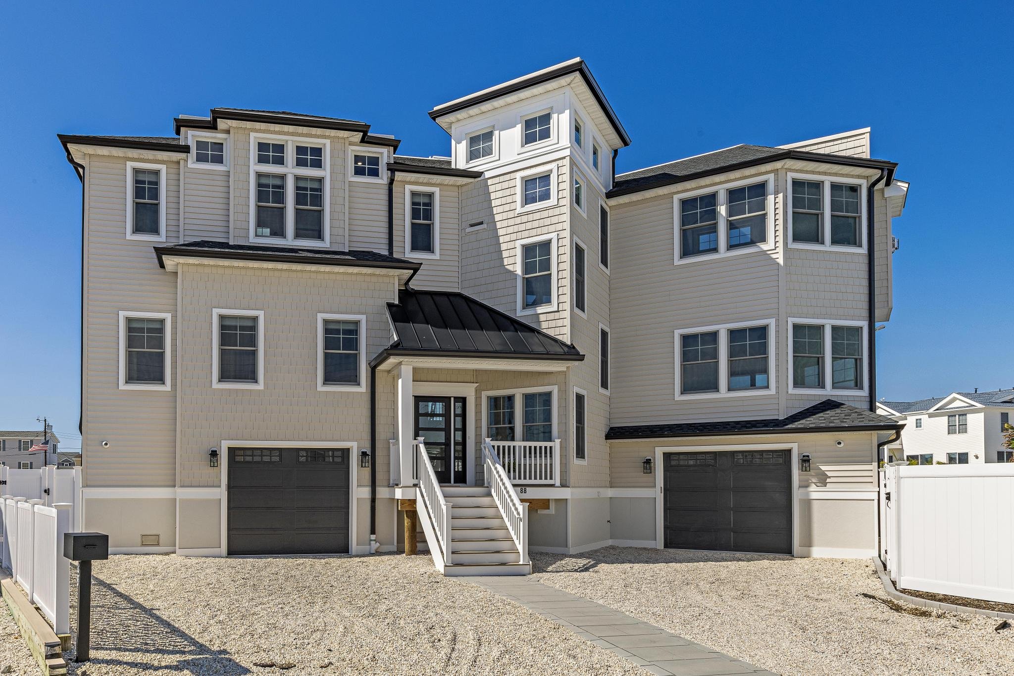 88 Weaver Dr (1).jpg