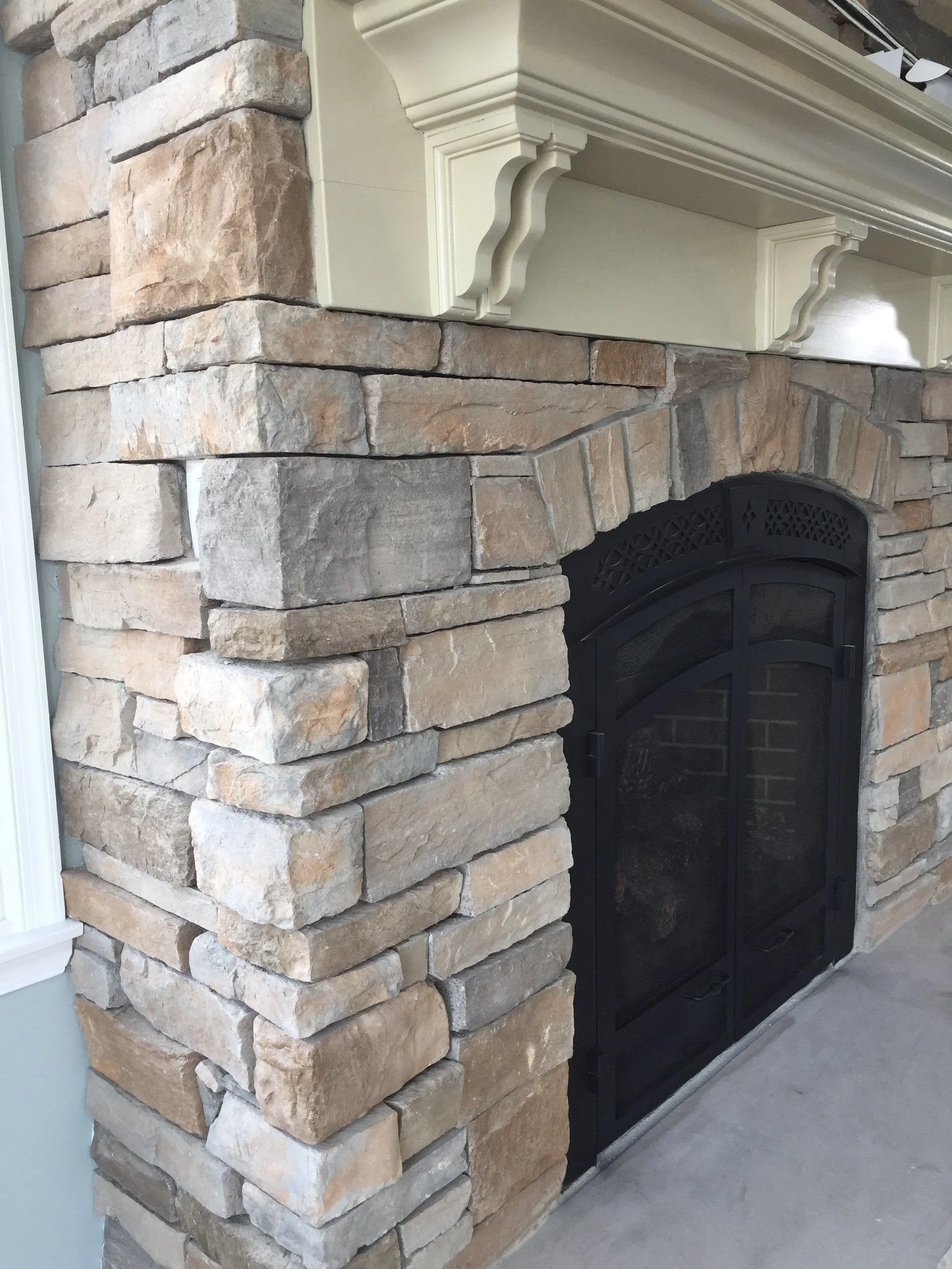 79_9104516-1920w.jpg