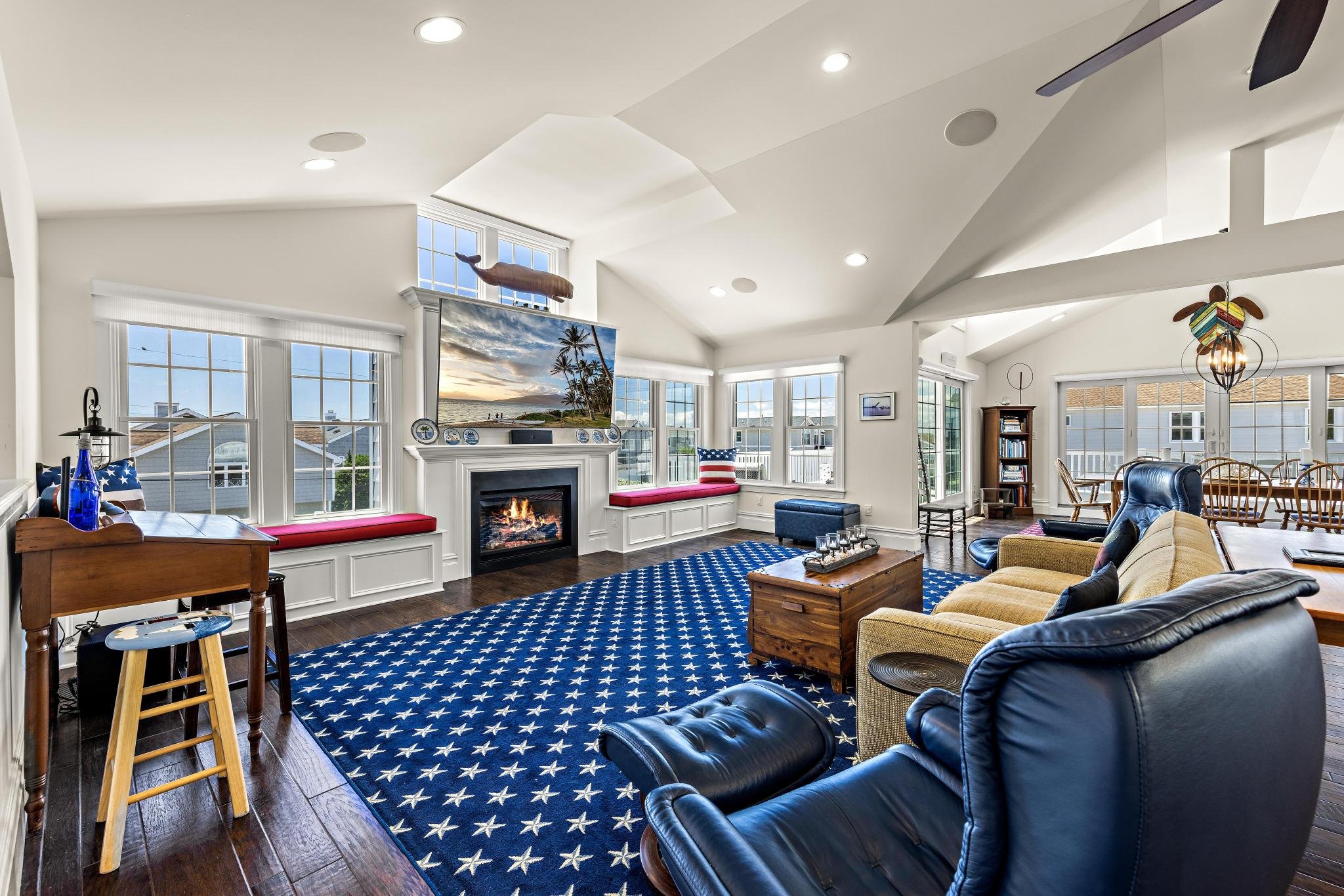 55 W California Ave (18).jpg