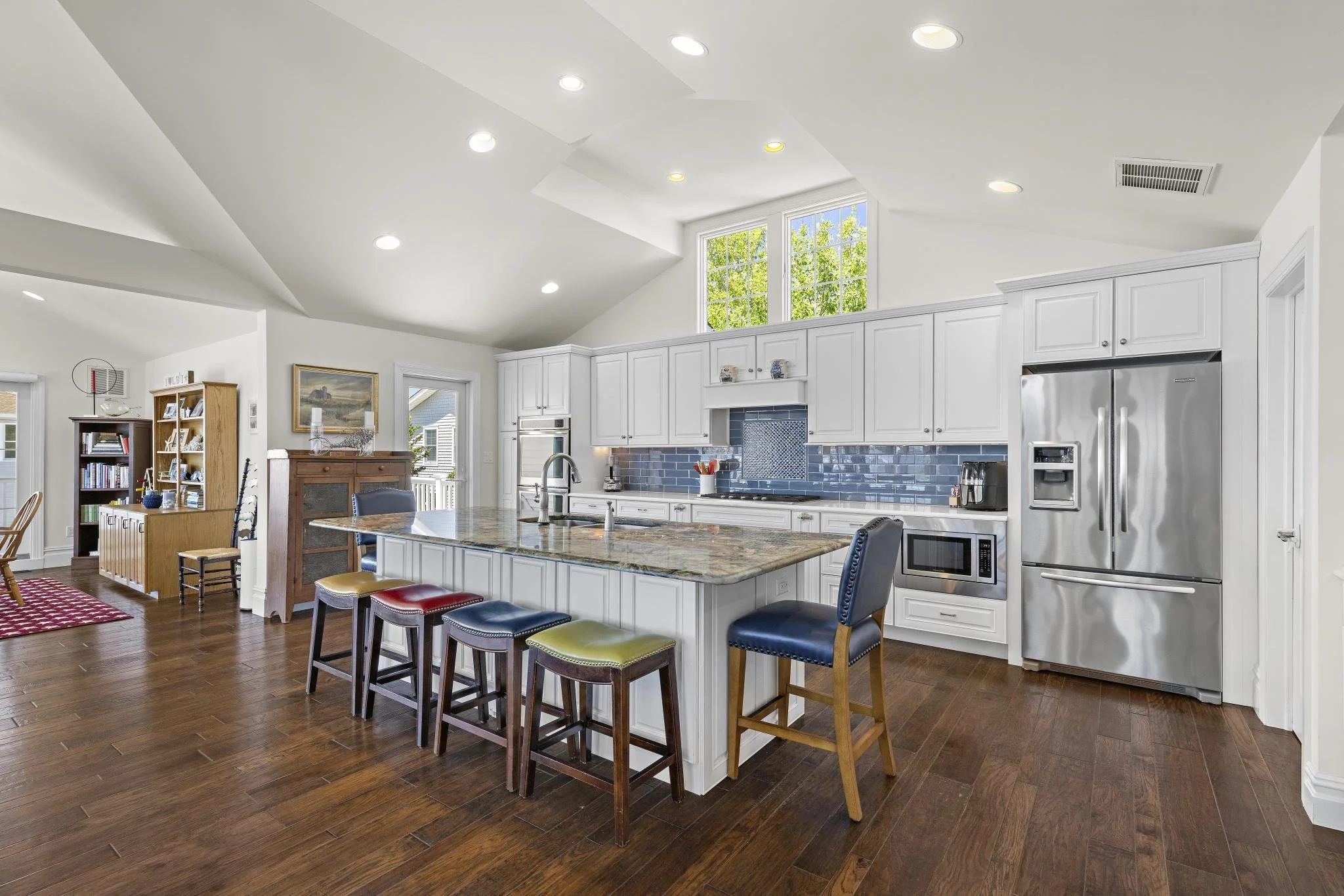 55 W California Ave (24).jpg