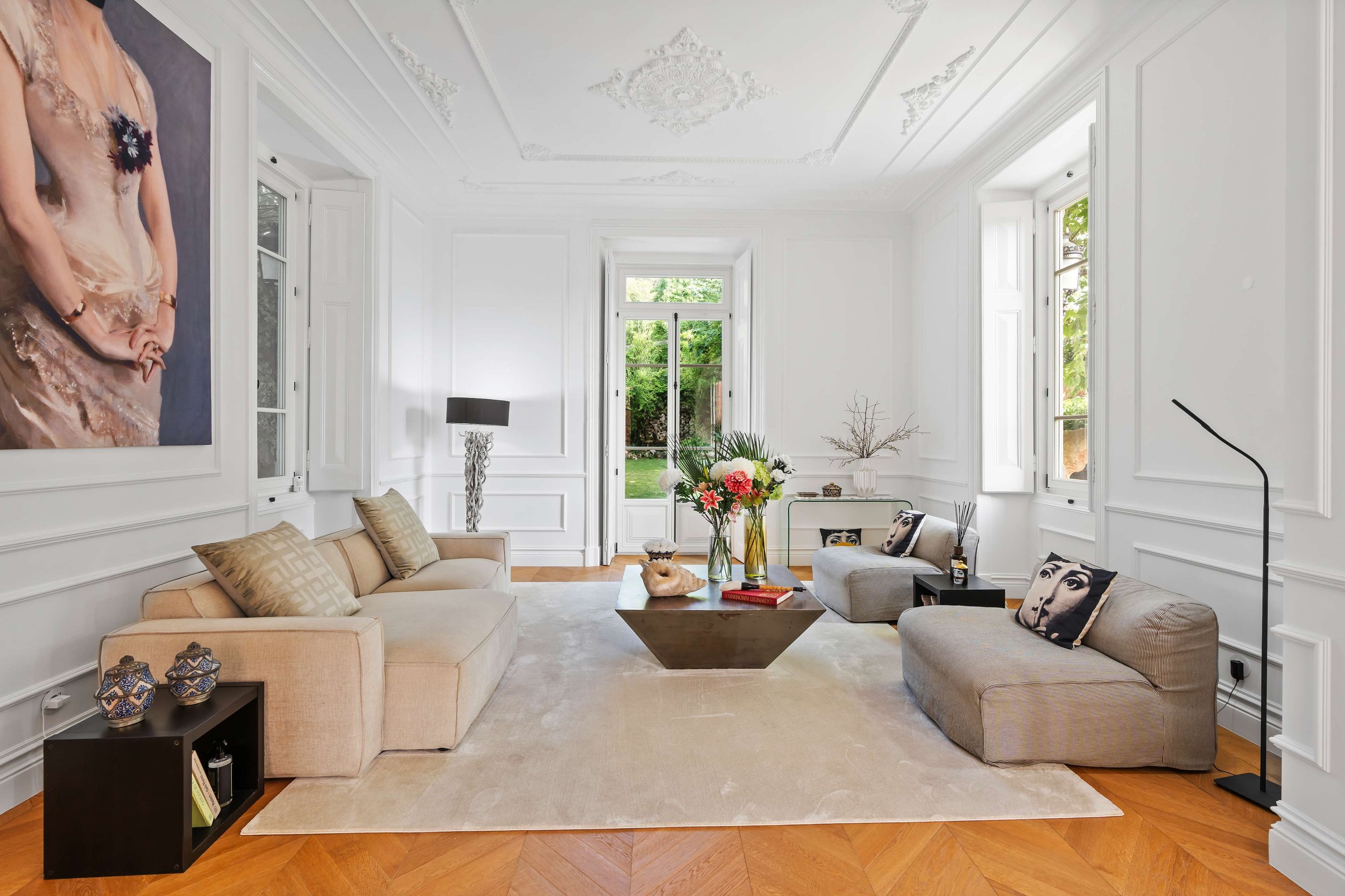 ELEVATED LIVING IN SINTRA