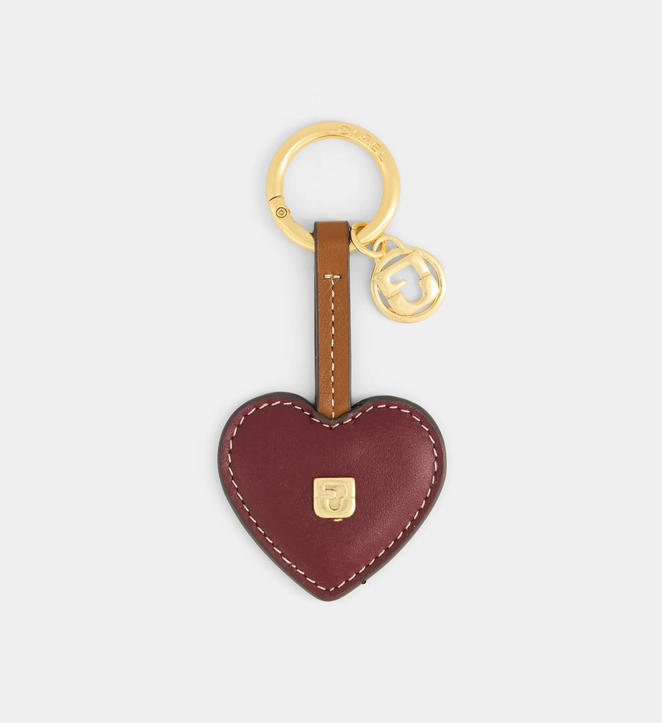 charm_cur_cuir-1.webp