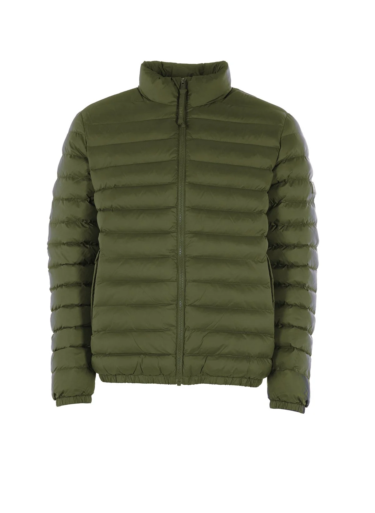 Veste d'hiver vert olive rembourrée avec fermeture éclair au centre, col haut et poignets élastiques.