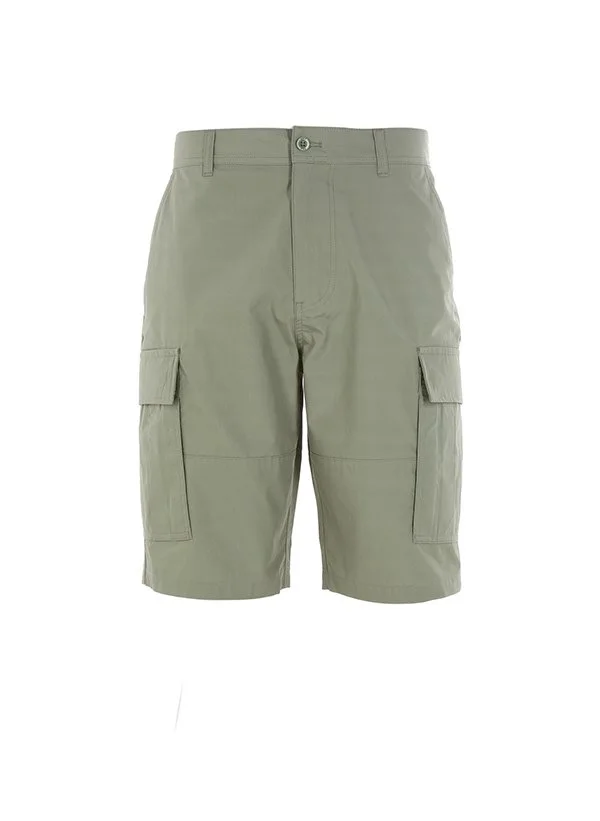 Short cargo gris avec poches latérales et ceinture