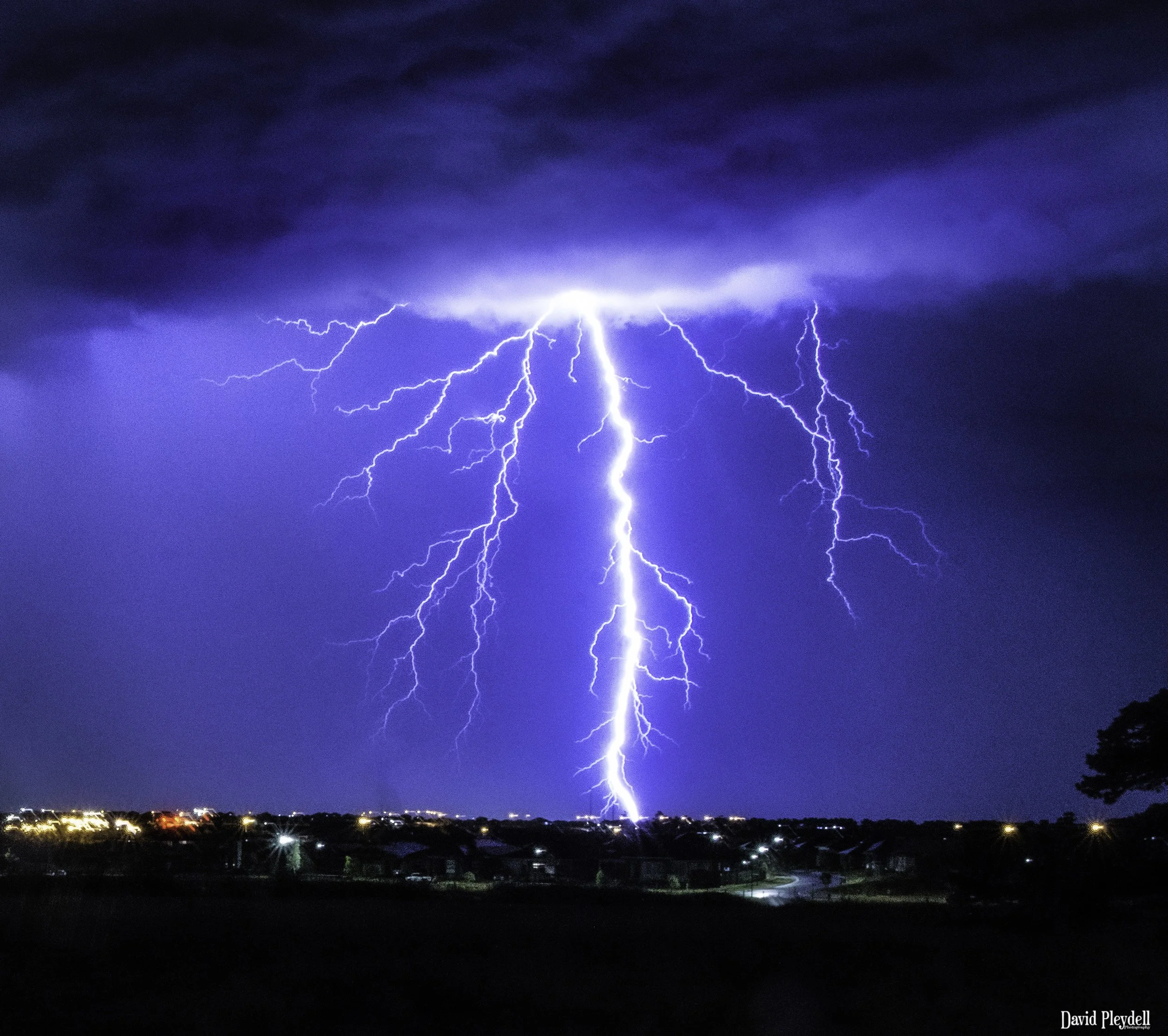 Austral and Lightning 046-1.JPG