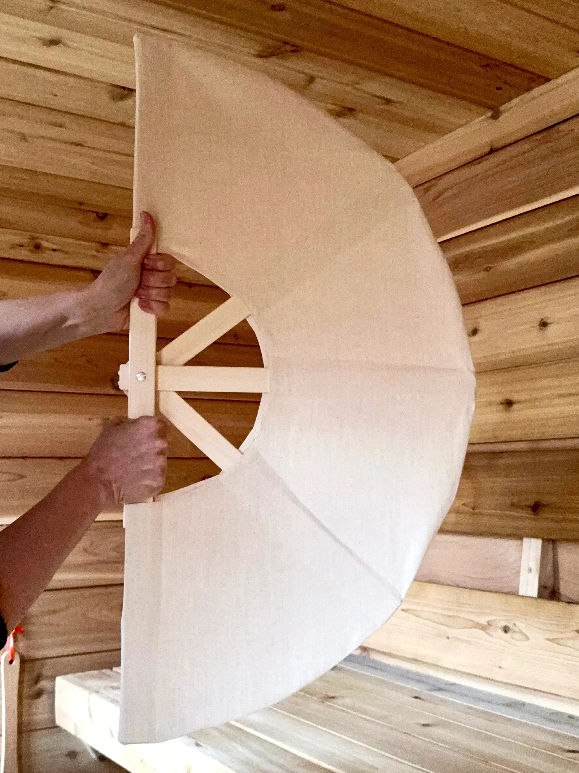 What Is Aufguss? The Sauna Ritual That's Quietly Taking Over American Wellness