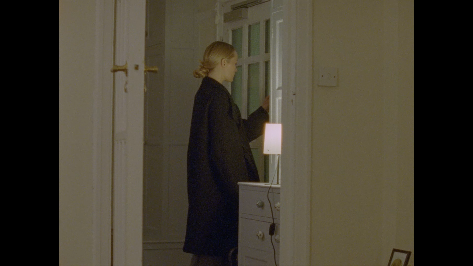 Timeline 1_01_01_44_05.png