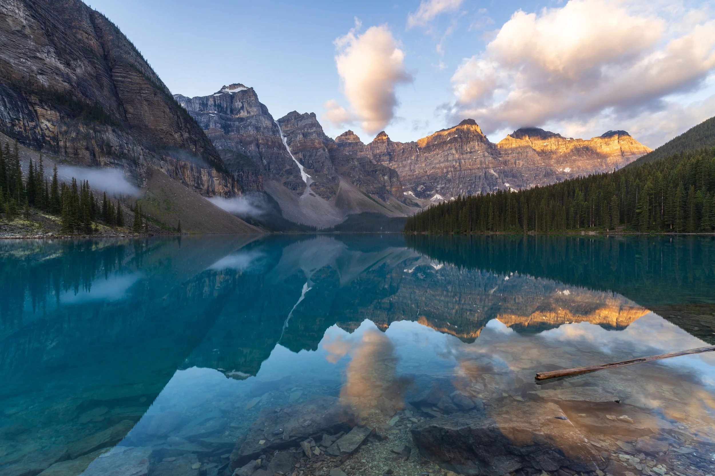 Canada, Alberta, Moraine Lake