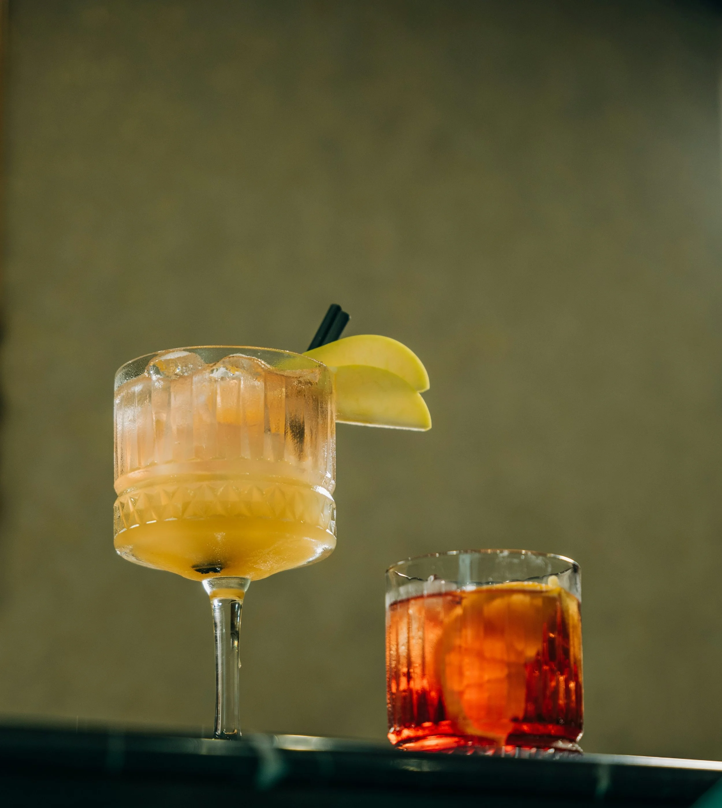 COCKTAILS & DRINKS