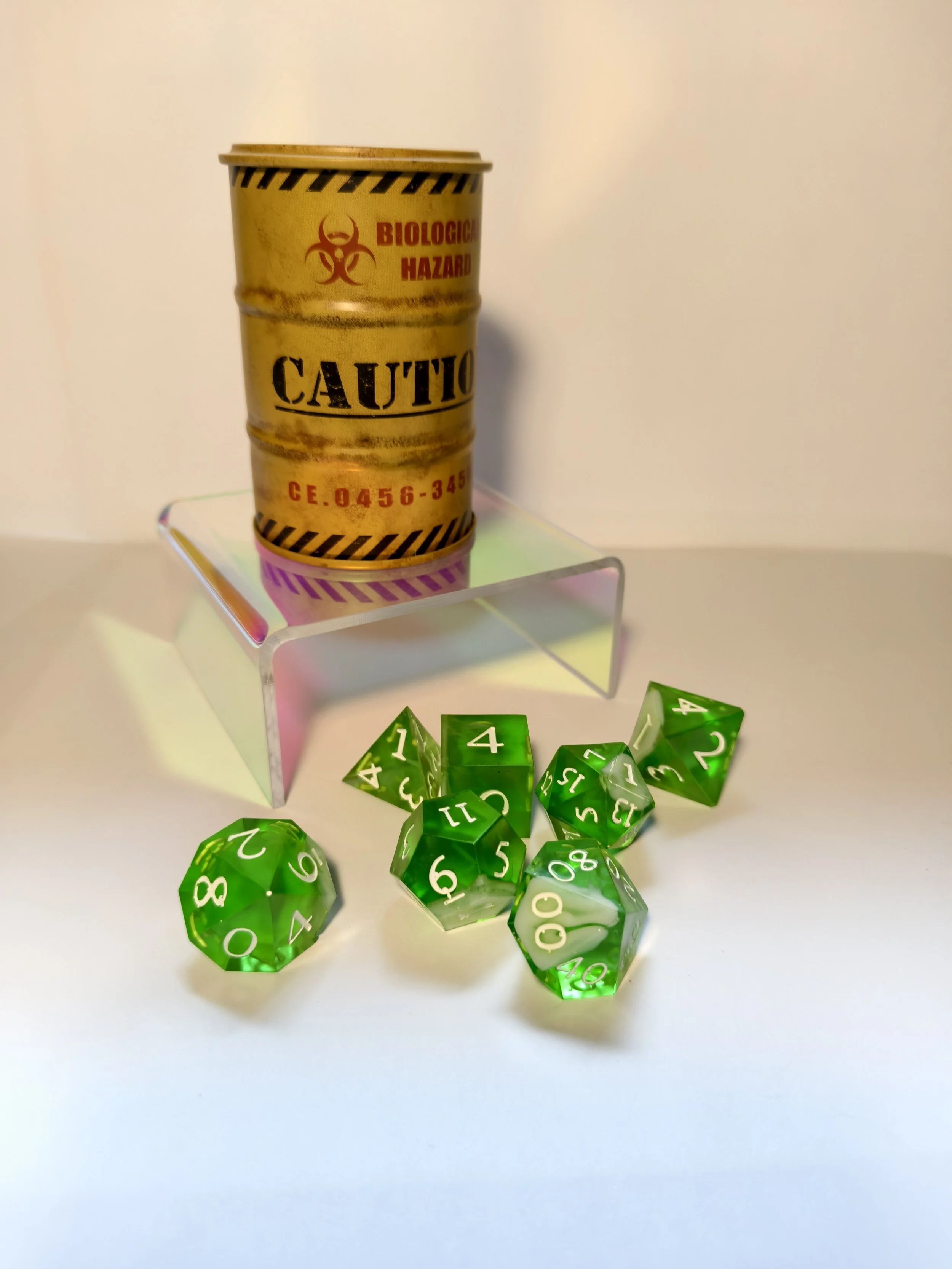 Würfelglas "Toxic"
