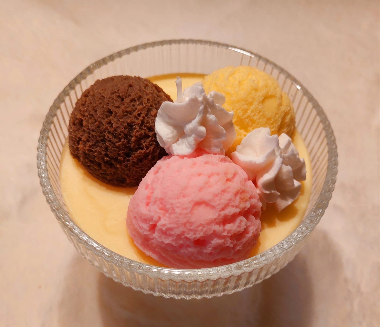 Kerze "Eisbecher"