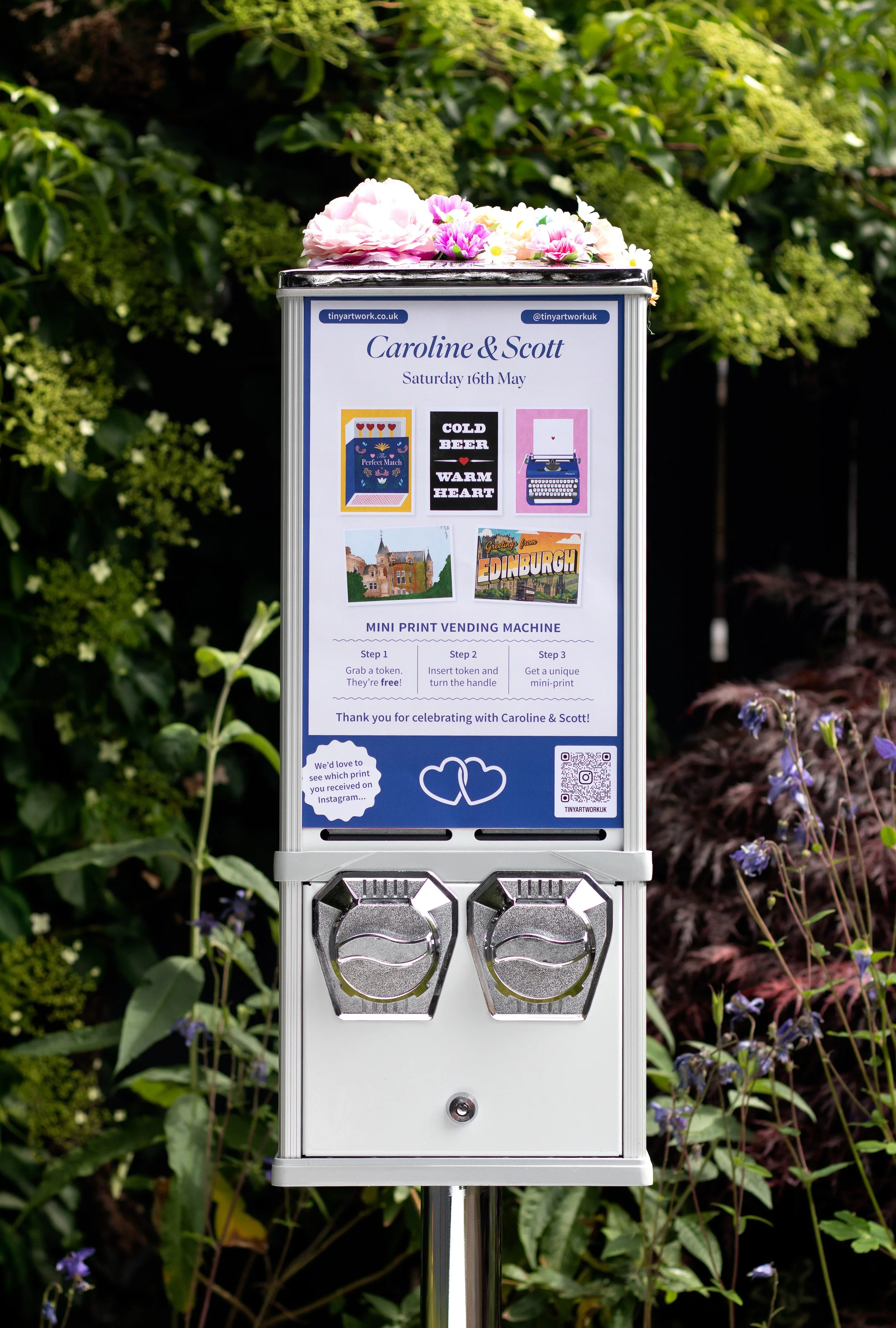 Vintage style vending machine in a beautiful garden
