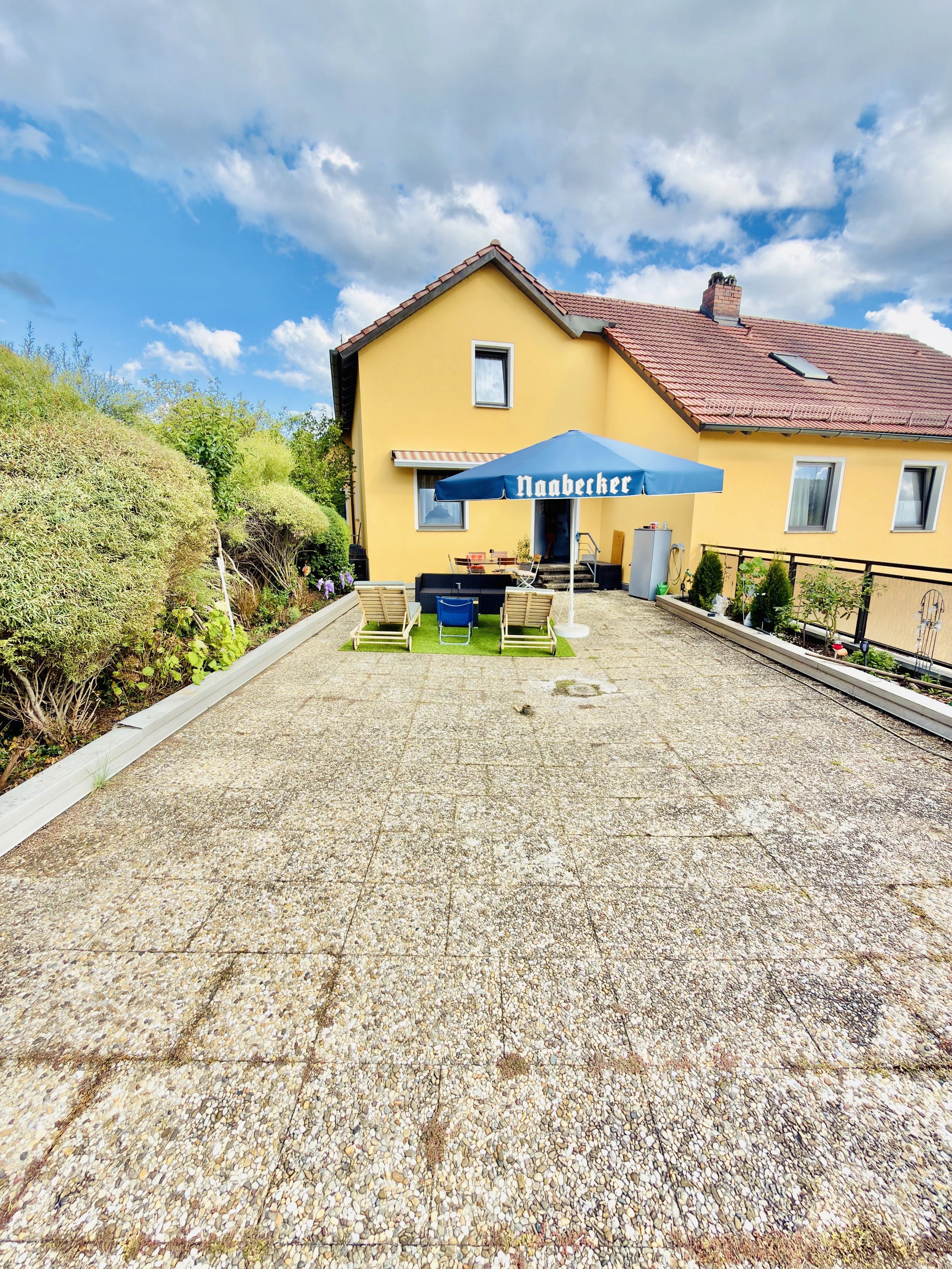 Terrasse Hauptwohnung