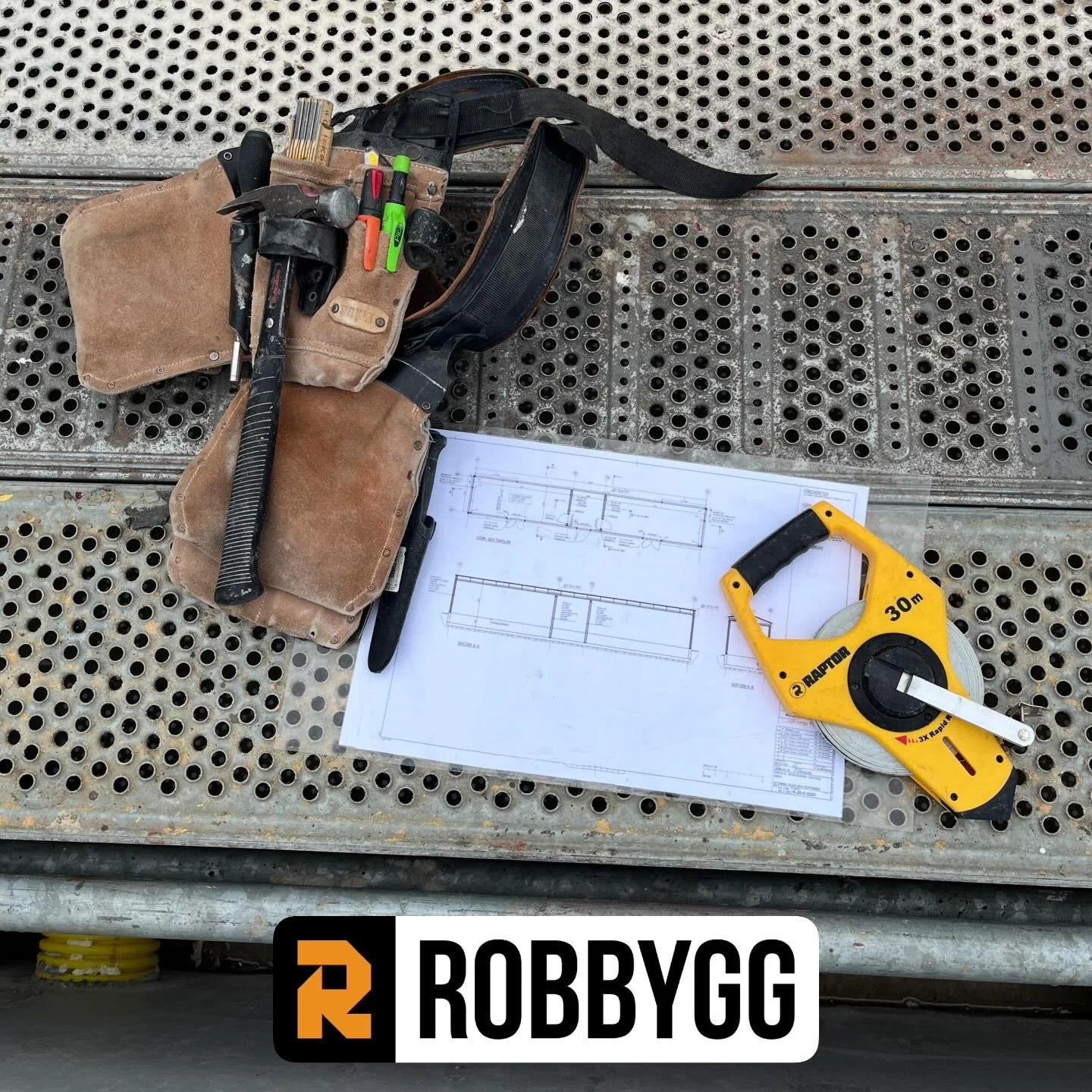 Nu k&ouml;r vi 🔨  RobBygg AB 01/04/2026