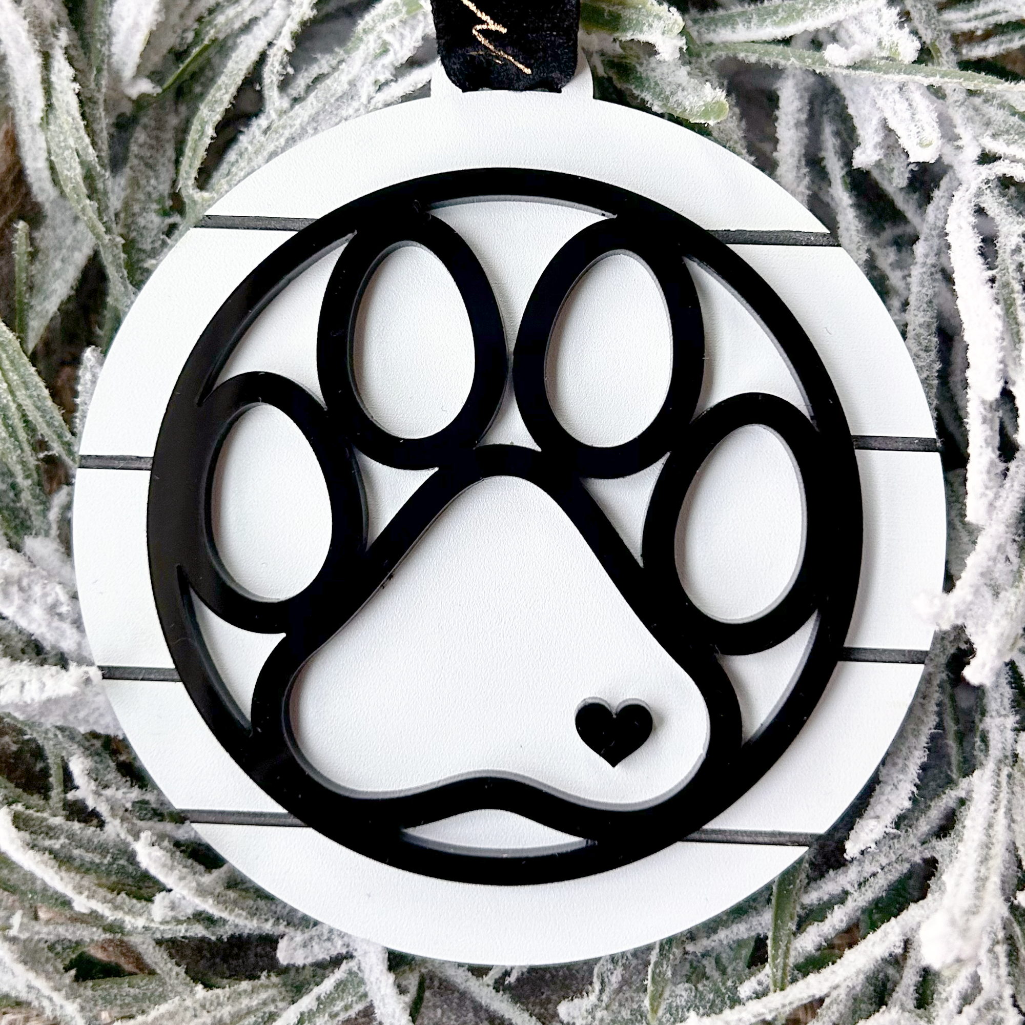 paw1.png