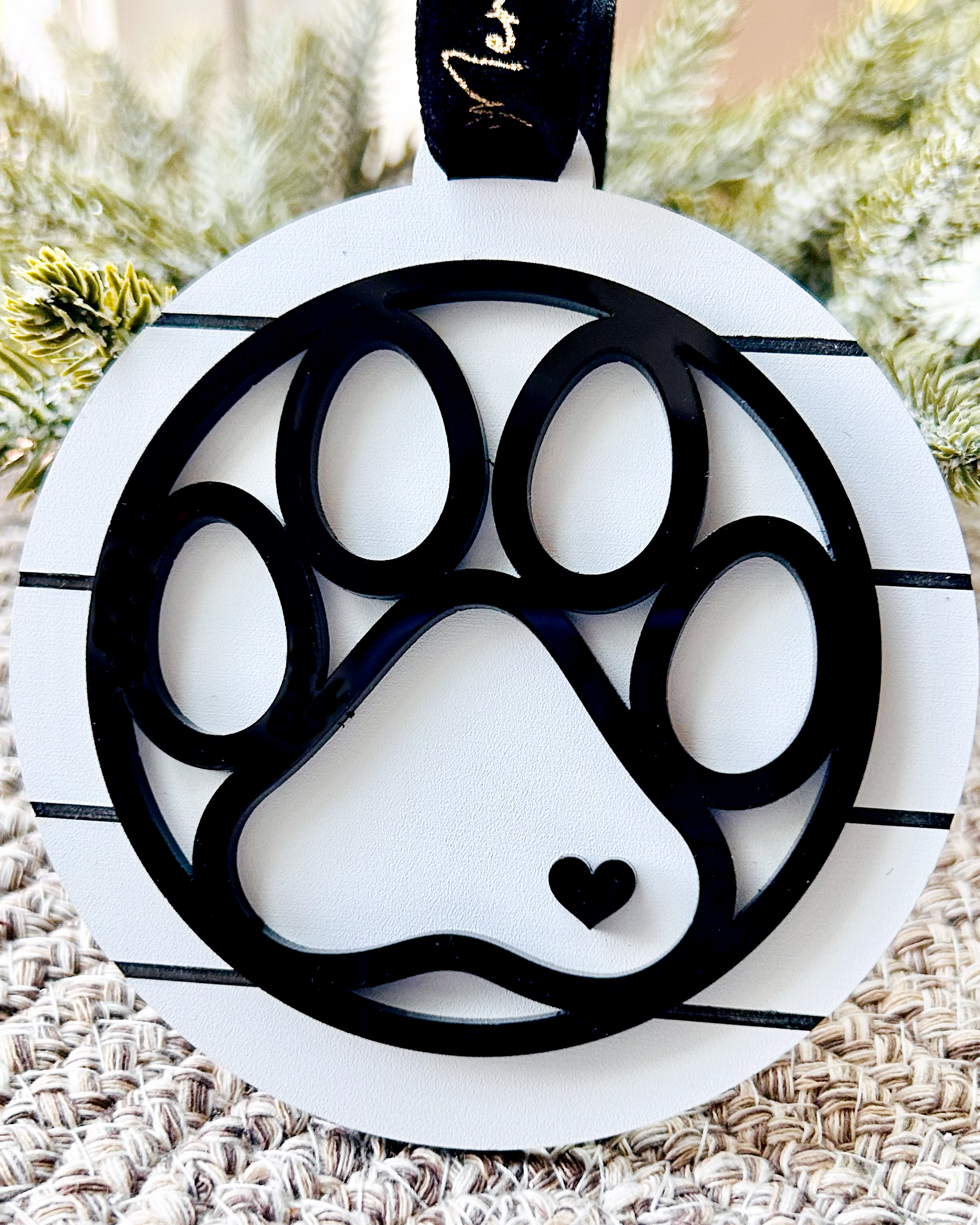 paw5.png