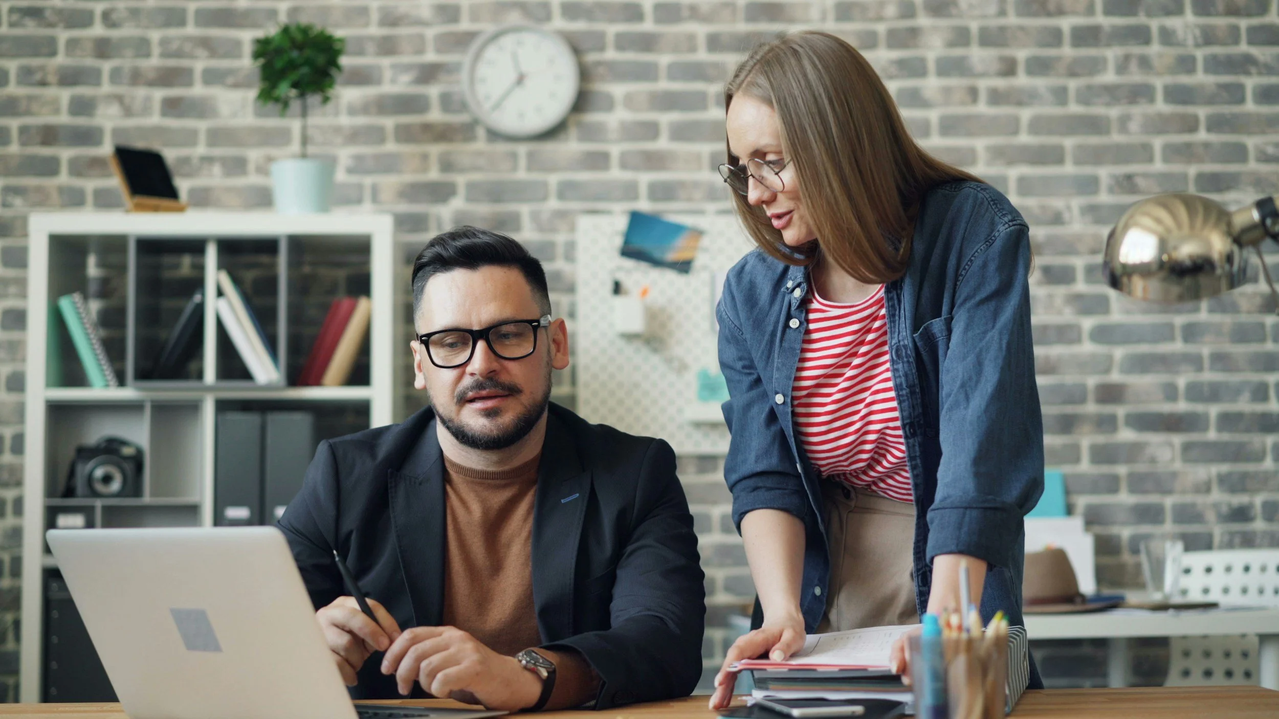 Fractional vs Full-Time: The UAE Founder's Guide to Getting Senior Expertise