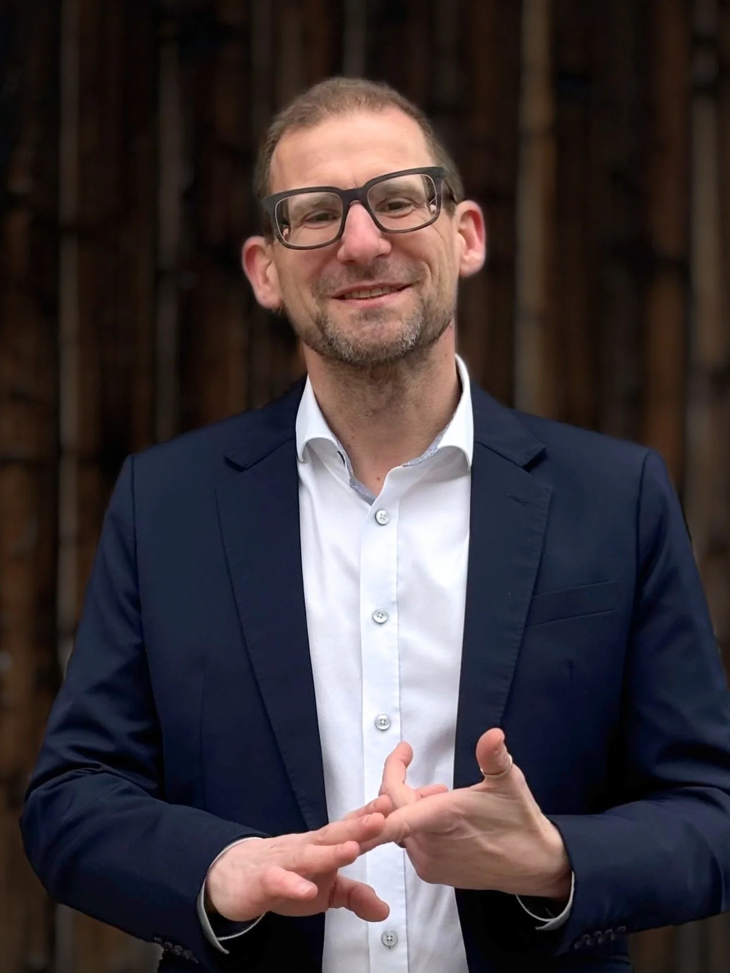 Ronny Ullmann von Zahlenarchitekt unterstützt Unternehmen dabei, Zahlen, Prozesse und Zuständigkeiten strukturiert zusammenzubringen