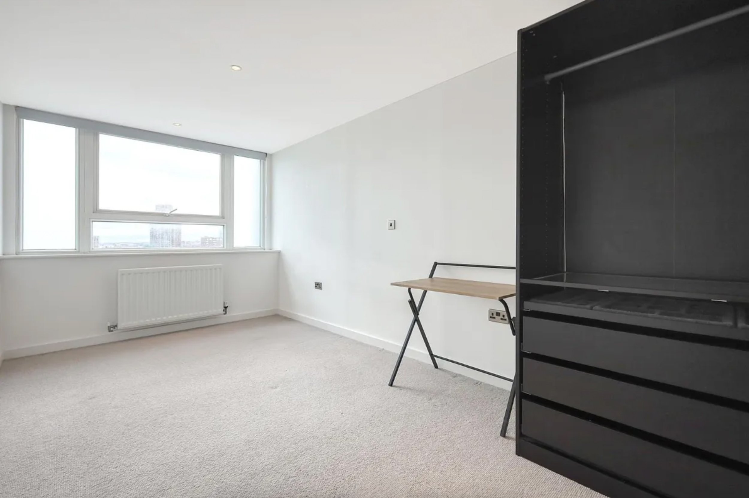 F43MalPoi 2026-04-01 at 15.39.13.JPG