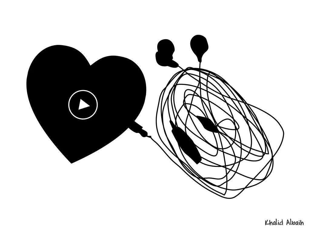 Herz verbunden mit einem Drahtknäuel als Symbol für Beziehungskonflikte in der Paartherapie in der Psychotherapiepraxis von Svetlana Kess in Bremen