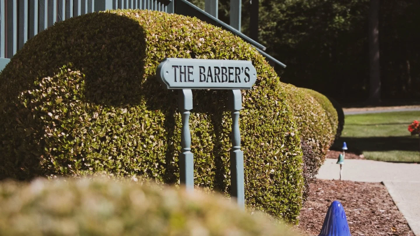 Some quiet moments from a family reunion I was the photographer for this early fall🍁