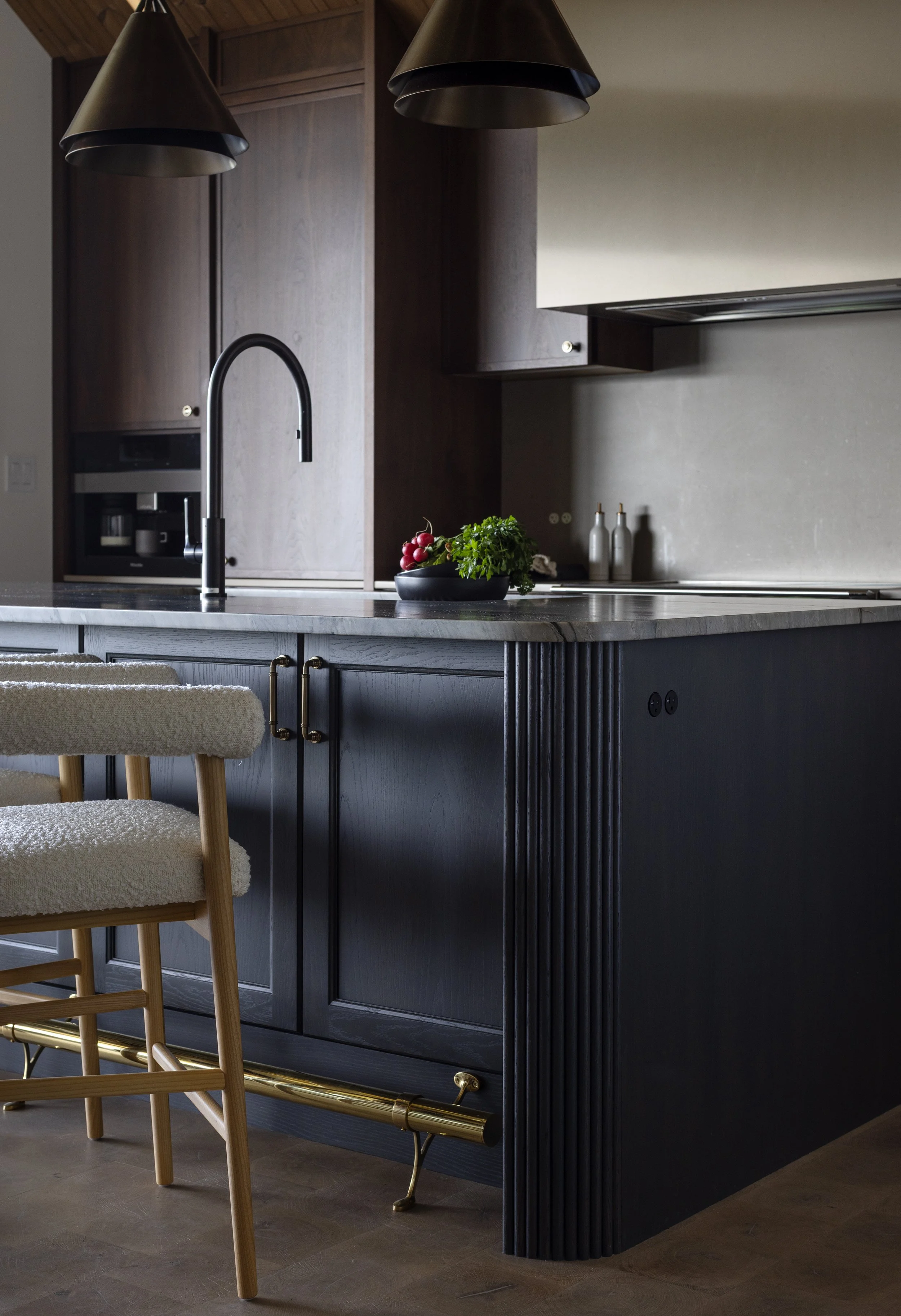 Jamie Banfield Design Inc-The-Sidney-MainKitchen-Custom-Home-_5154.jpg