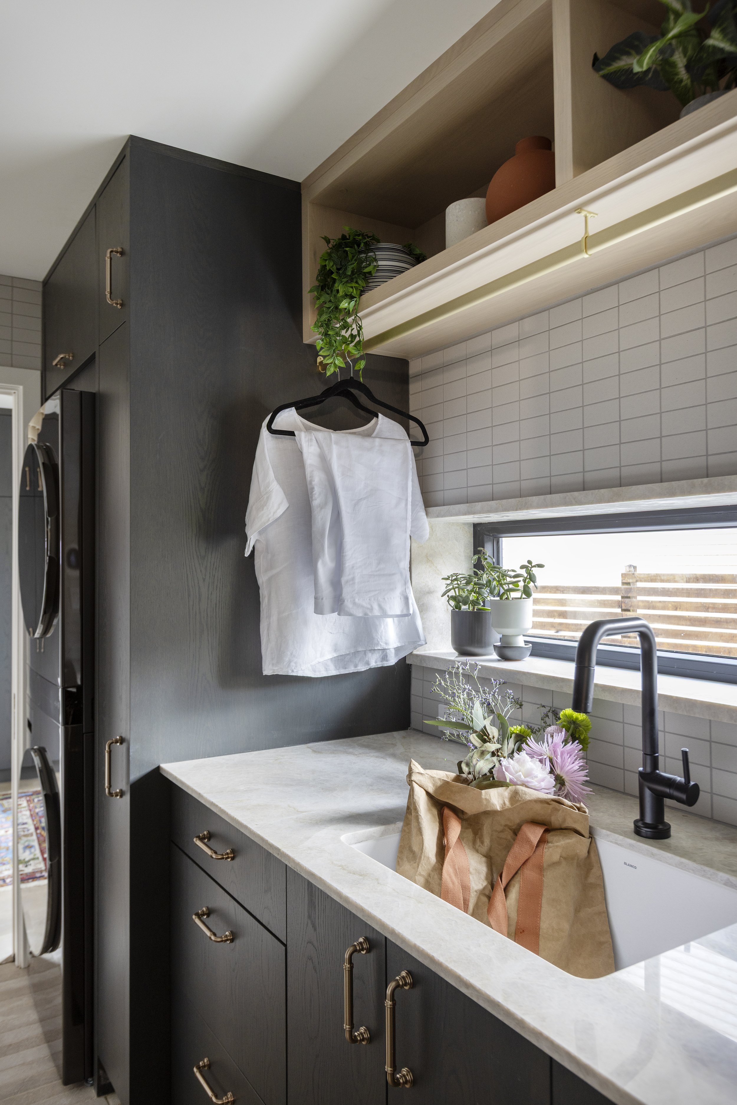 Jamie Banfield Design Inc-The-Sidney-Exterior-Custom-Home-28.jpg