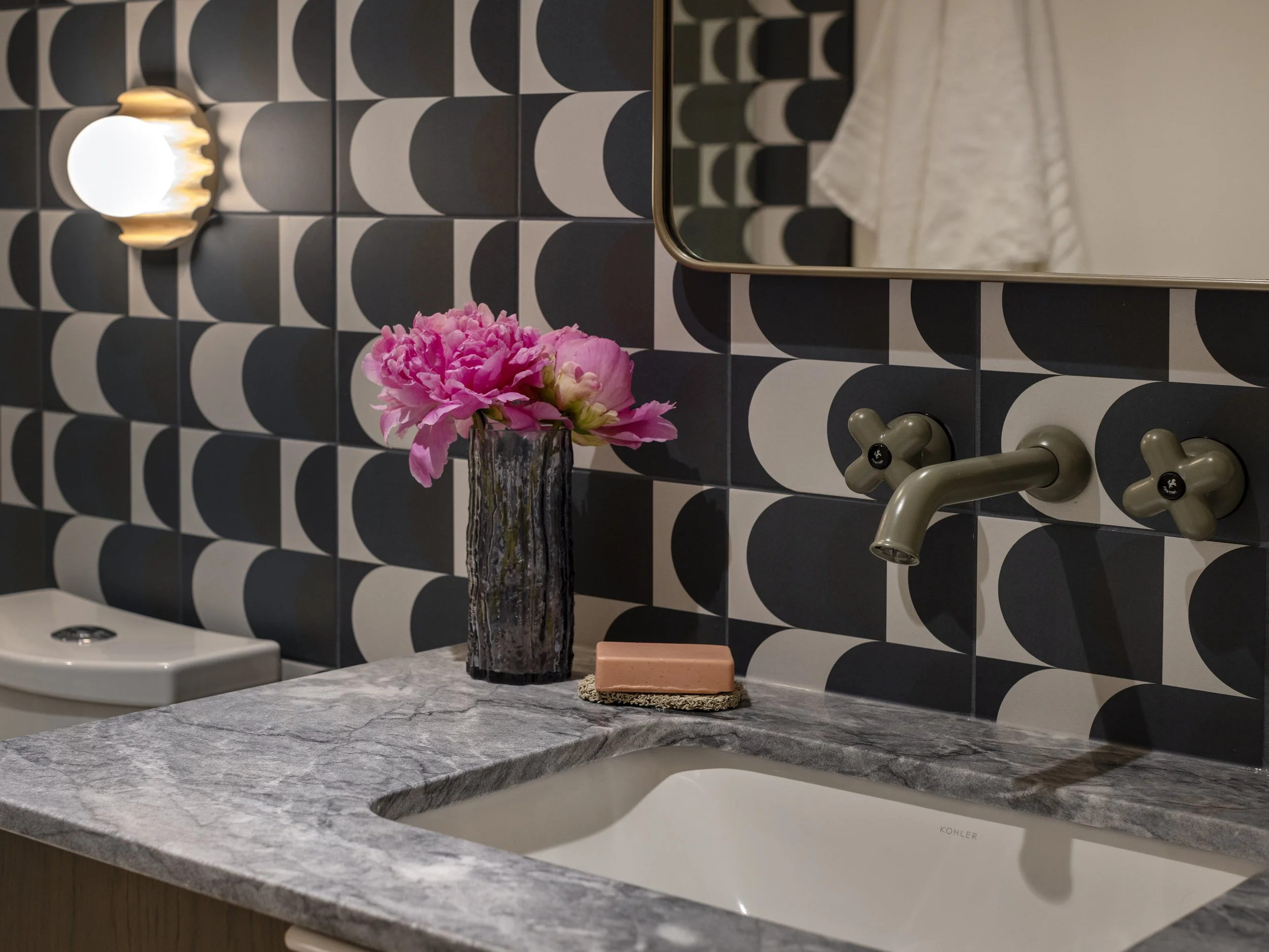 Jamie Banfield Design Inc-The-Sidney-Exterior-Custom-Home-50.jpg