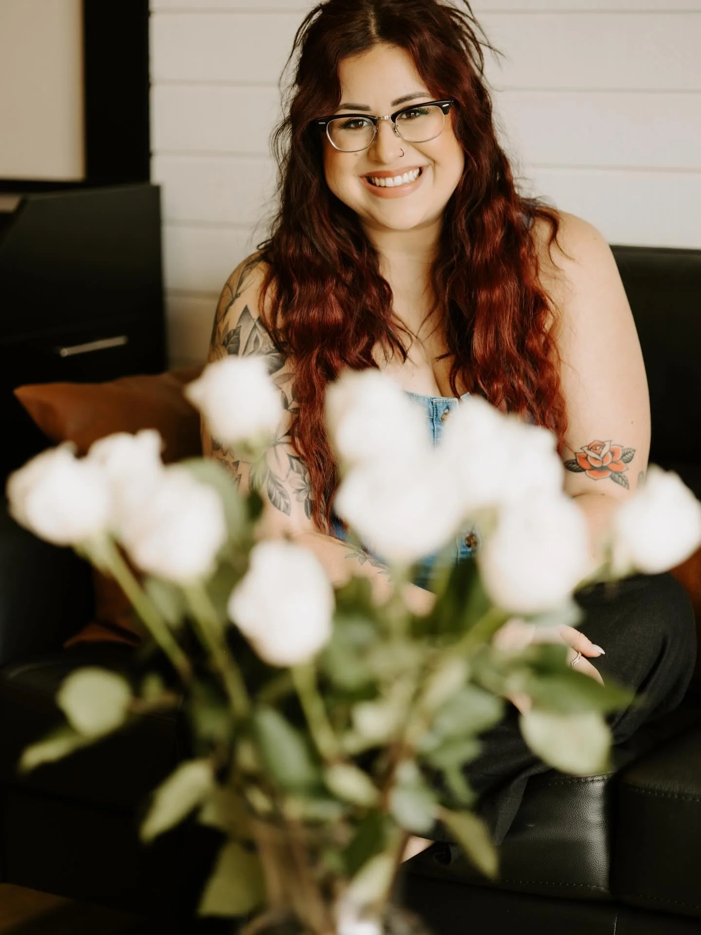 Sneak peek of this beauty 🤍

A total lash babe and bada$$ esthetician &mdash; and this session was everything. The confidence, the energy, the passion behind what she does&hellip; you can feel it in every shot.

I already know these are going to be 