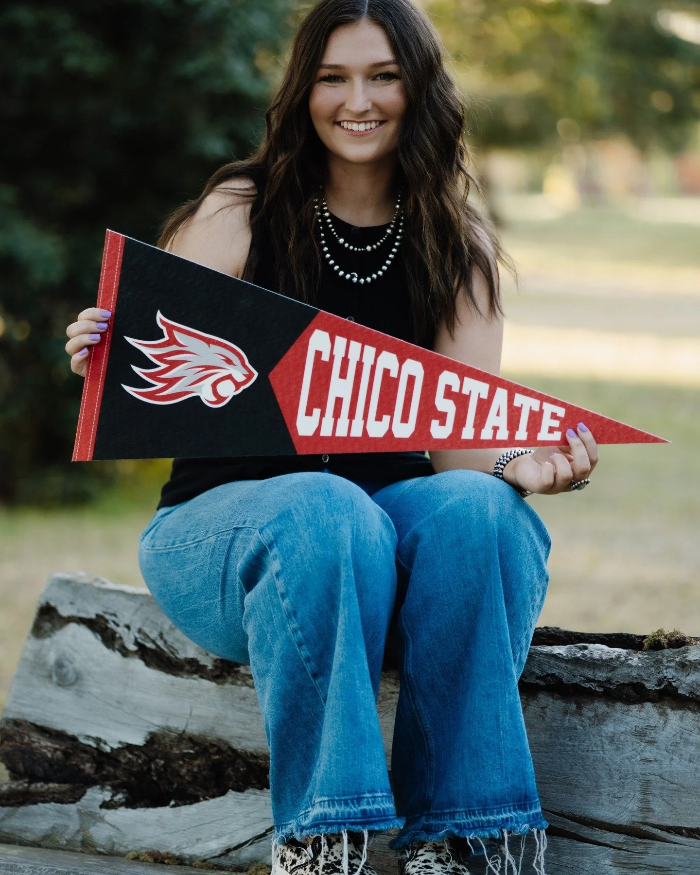 There&rsquo;s something about this season of life&hellip; ✨

Right on the edge of everything changing.
Stepping into who you&rsquo;re becoming while still holding onto who you&rsquo;ve been.

This is the in-between.
And it deserves to be remembered t