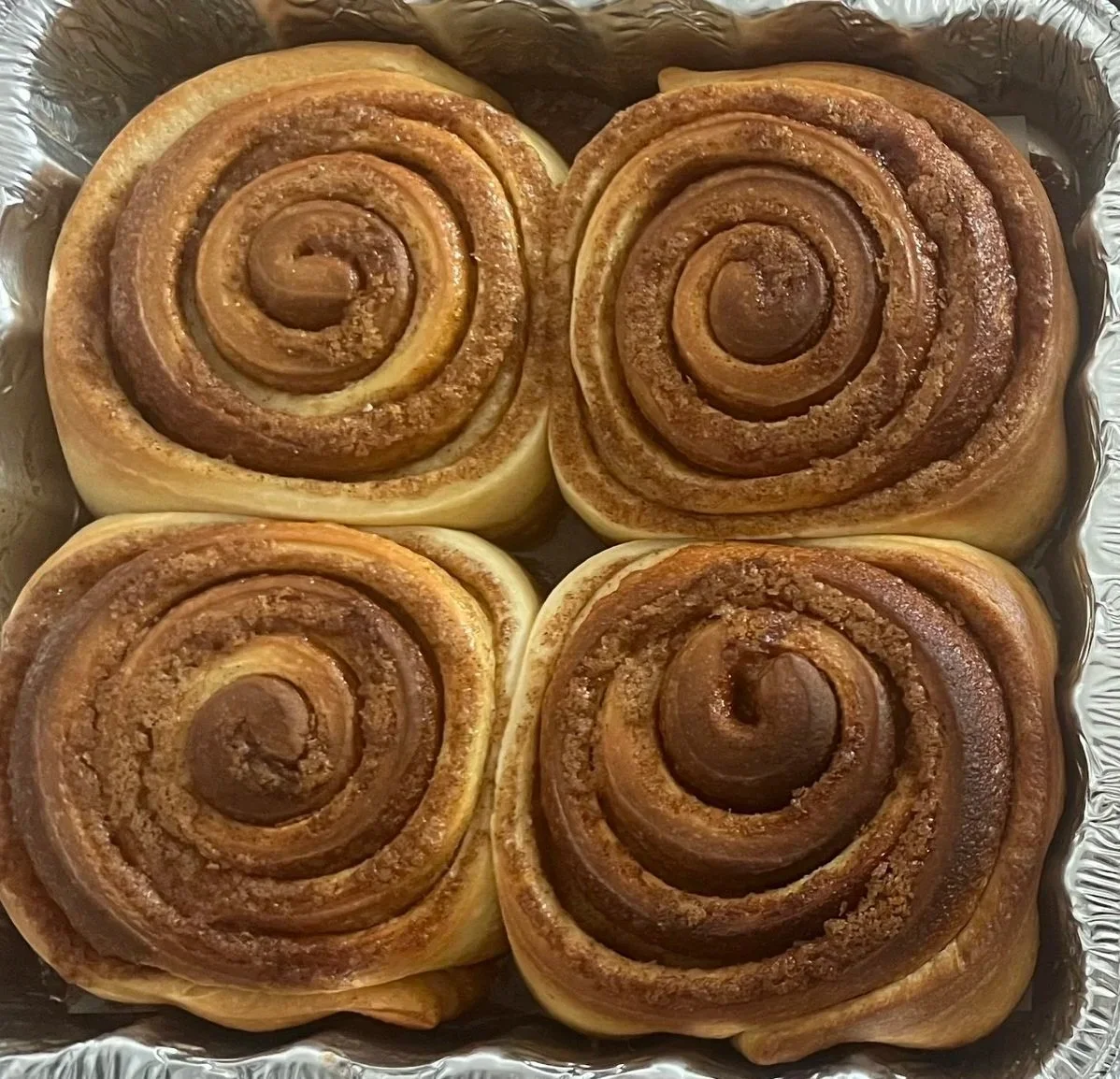 Cinnamon+rolls+money+shot.jpg