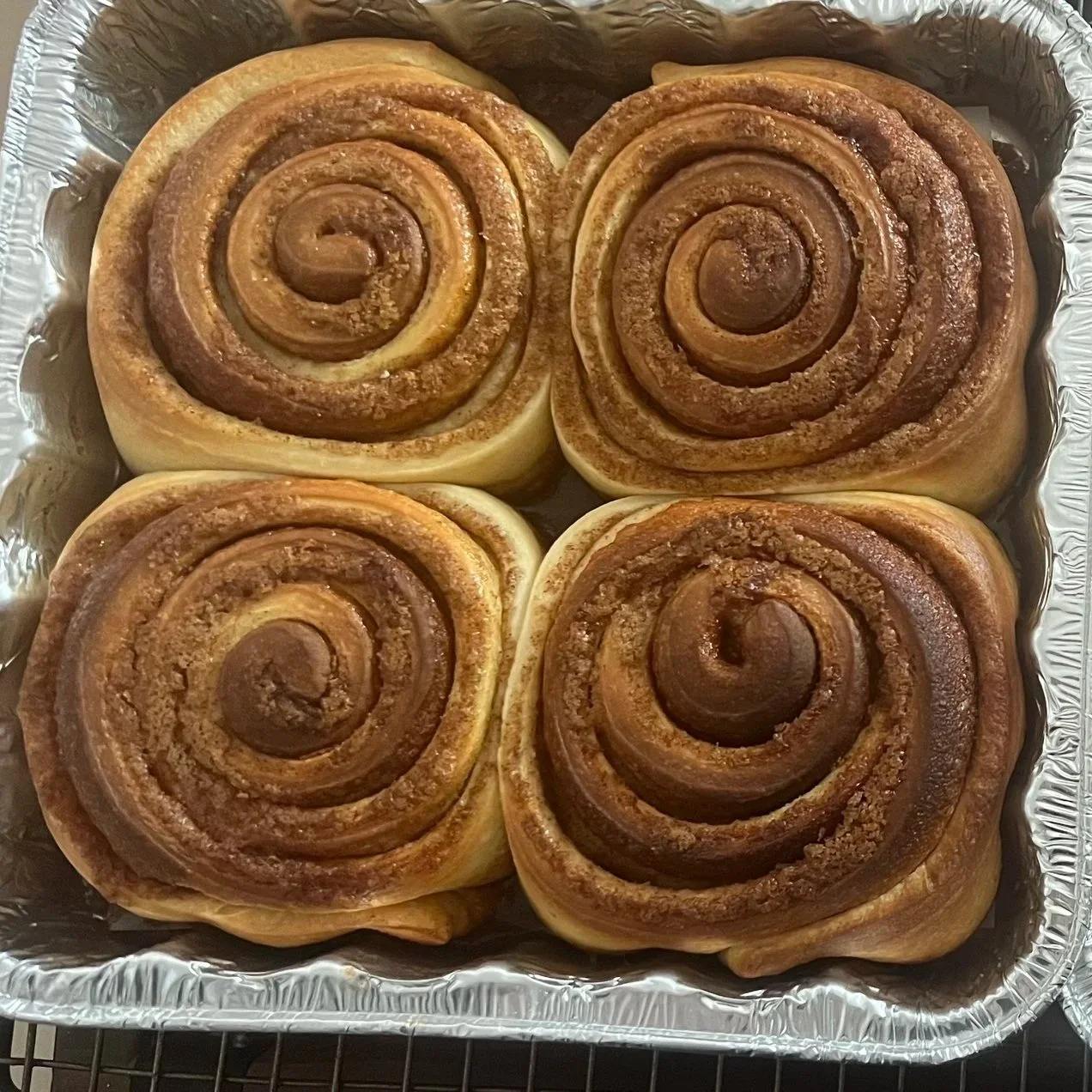 Cinnamon Rolls (4-pack) - Plain