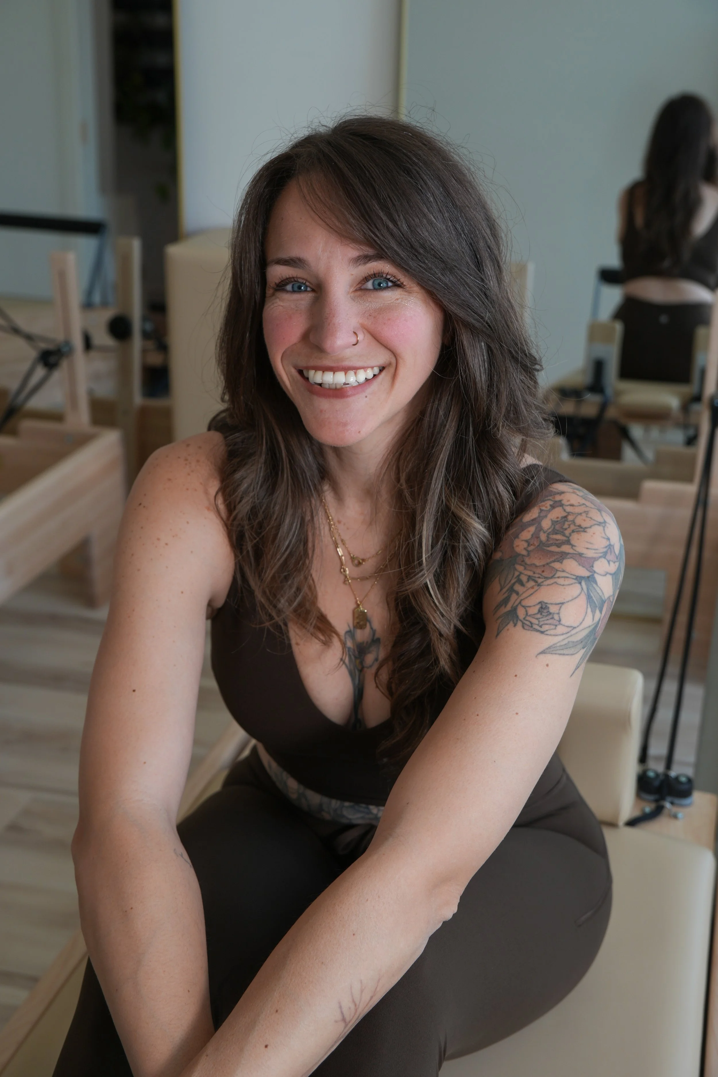 AliciaBorder_Headshot_6.jpg