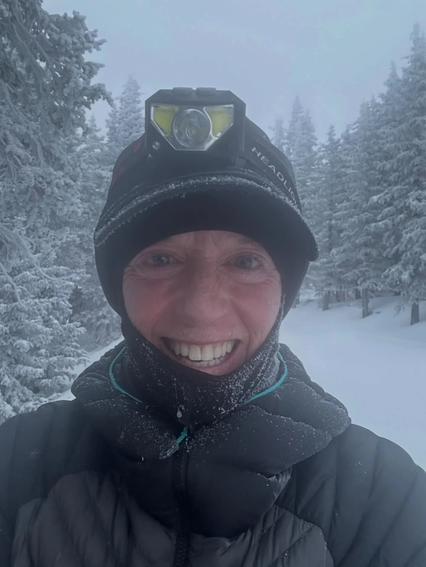 Rain in town but lots of snow in the mountains. A bit of blizzard conditions this morning, but so much fun😁🎿❤️