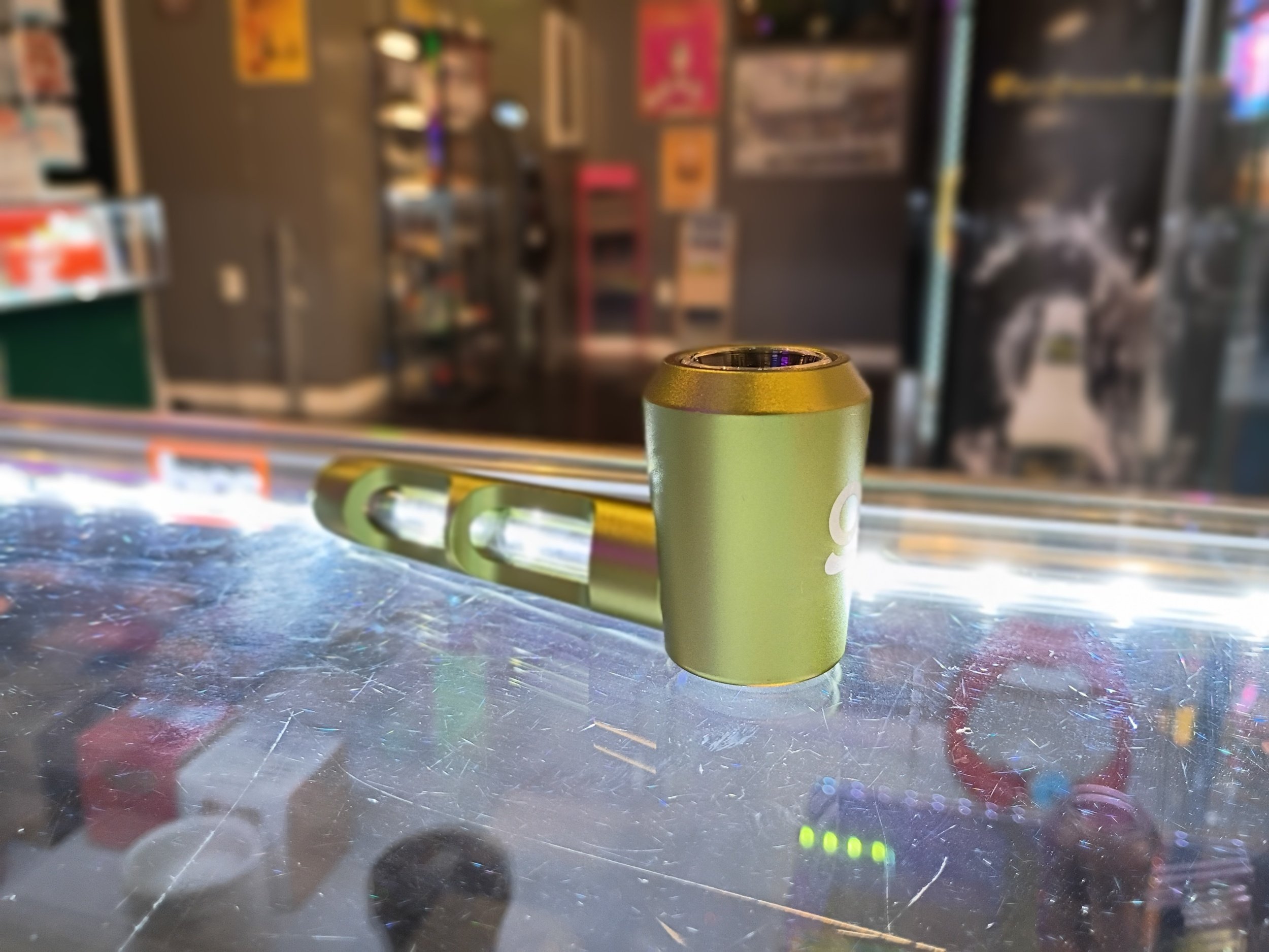 Ongrok spoon pipe, available in multiple colors