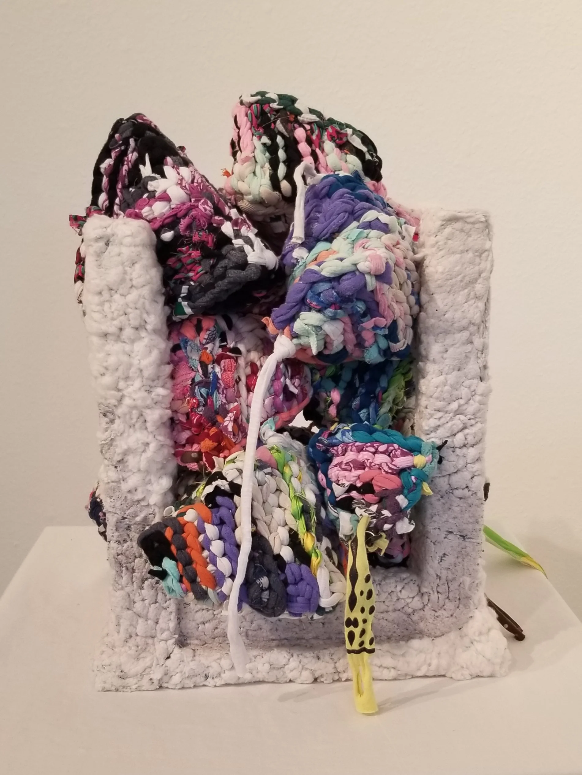 Pyramid Pile

11” x 9” x 14”

Fiber (Cotton, Satin, Polyester, Fleece), Clean Lint, Wood Stool

2024