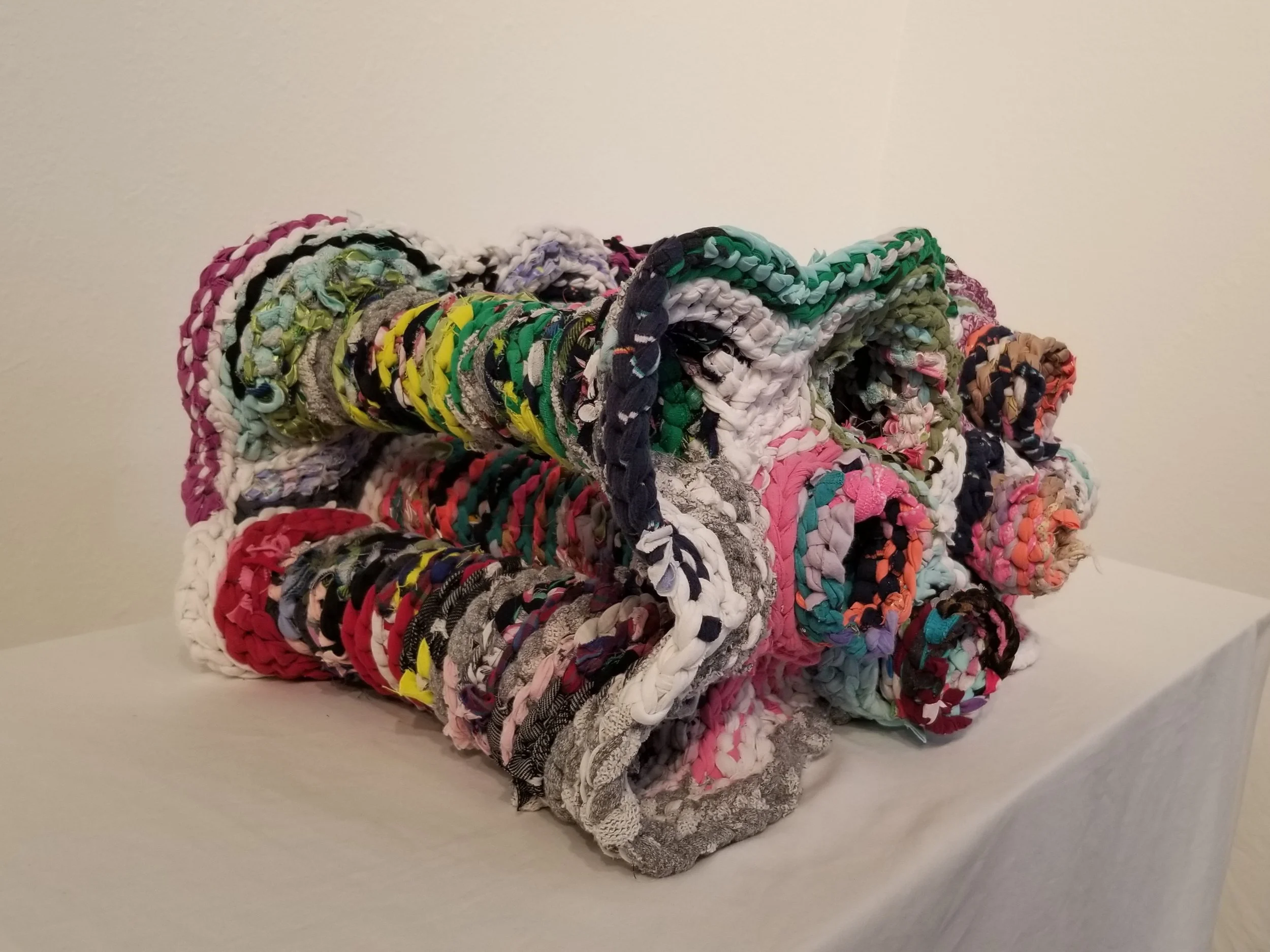 Complementary

13” x 21” x 16”

Crocheted Worn Out Clothes (Cotton, Nylon, Acrylic)

2023