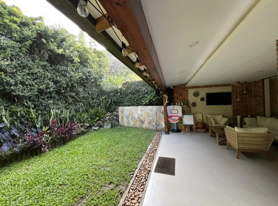 Casa Duplex Poblado 004