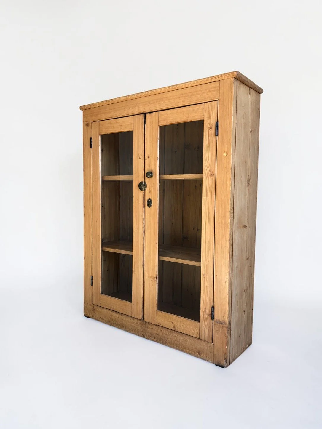 ChatGPT Image Apr 28, 2026, 09_53_45 PM.jpg