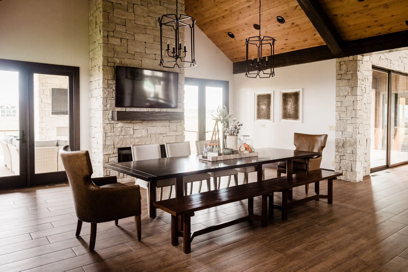 dining room.jpg