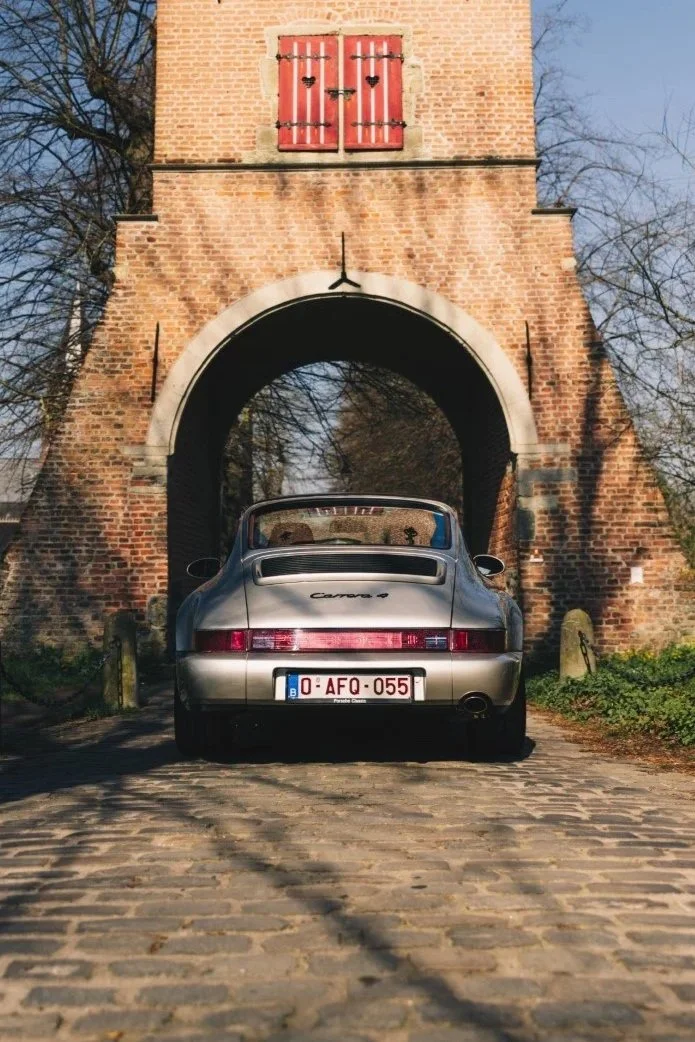 Porsche+964+Carrera+4+1990+Linen+Grey+Metallic+Exterior_073.jpg