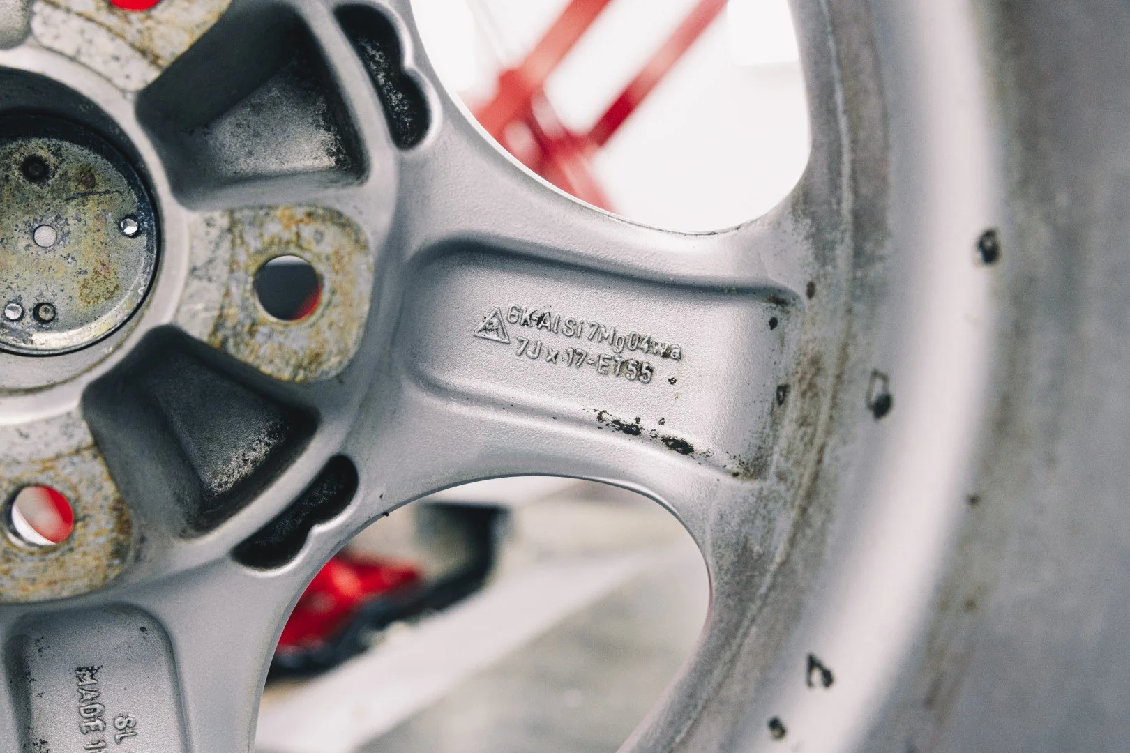 Porsche 964 Carrera 4 1990 Linen Grey Metallic Mechanical_083.jpg