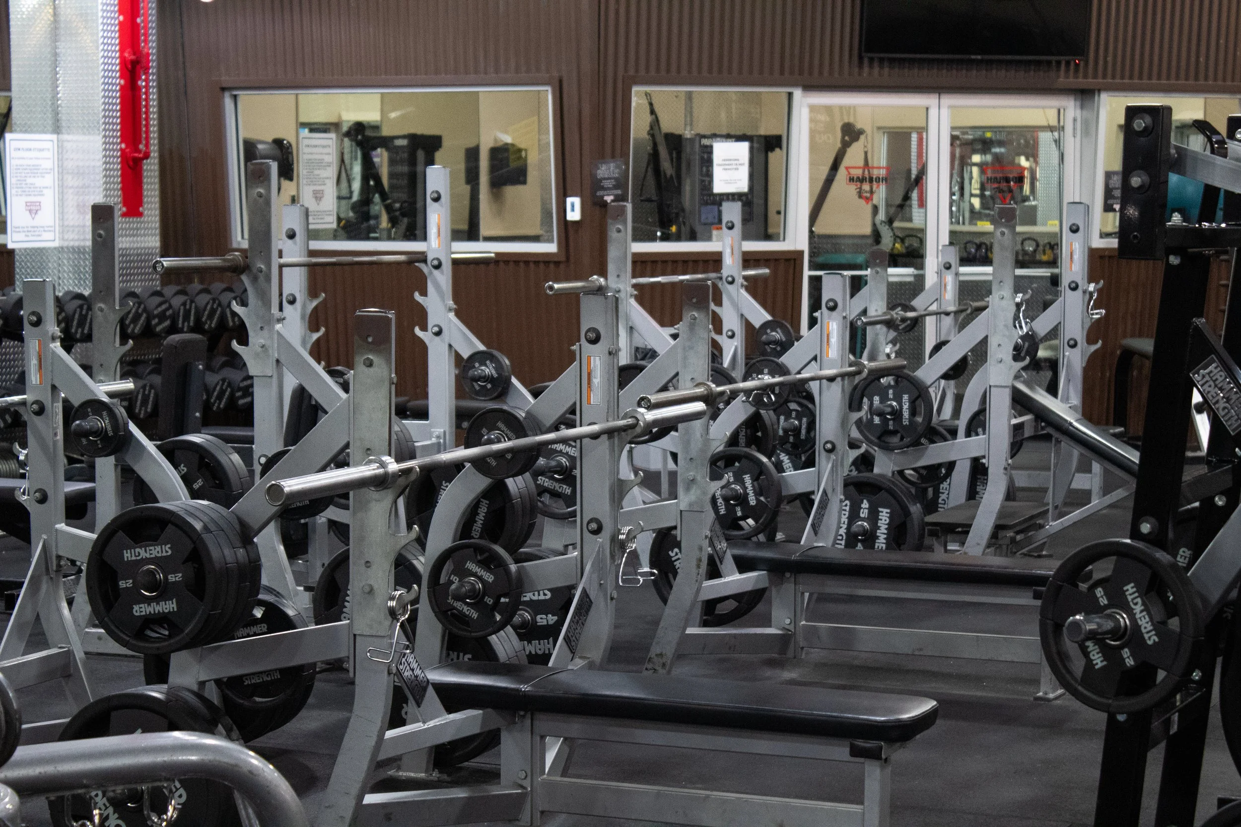 Harbor Fitness Mill Basin OLYMPIC BENCHES