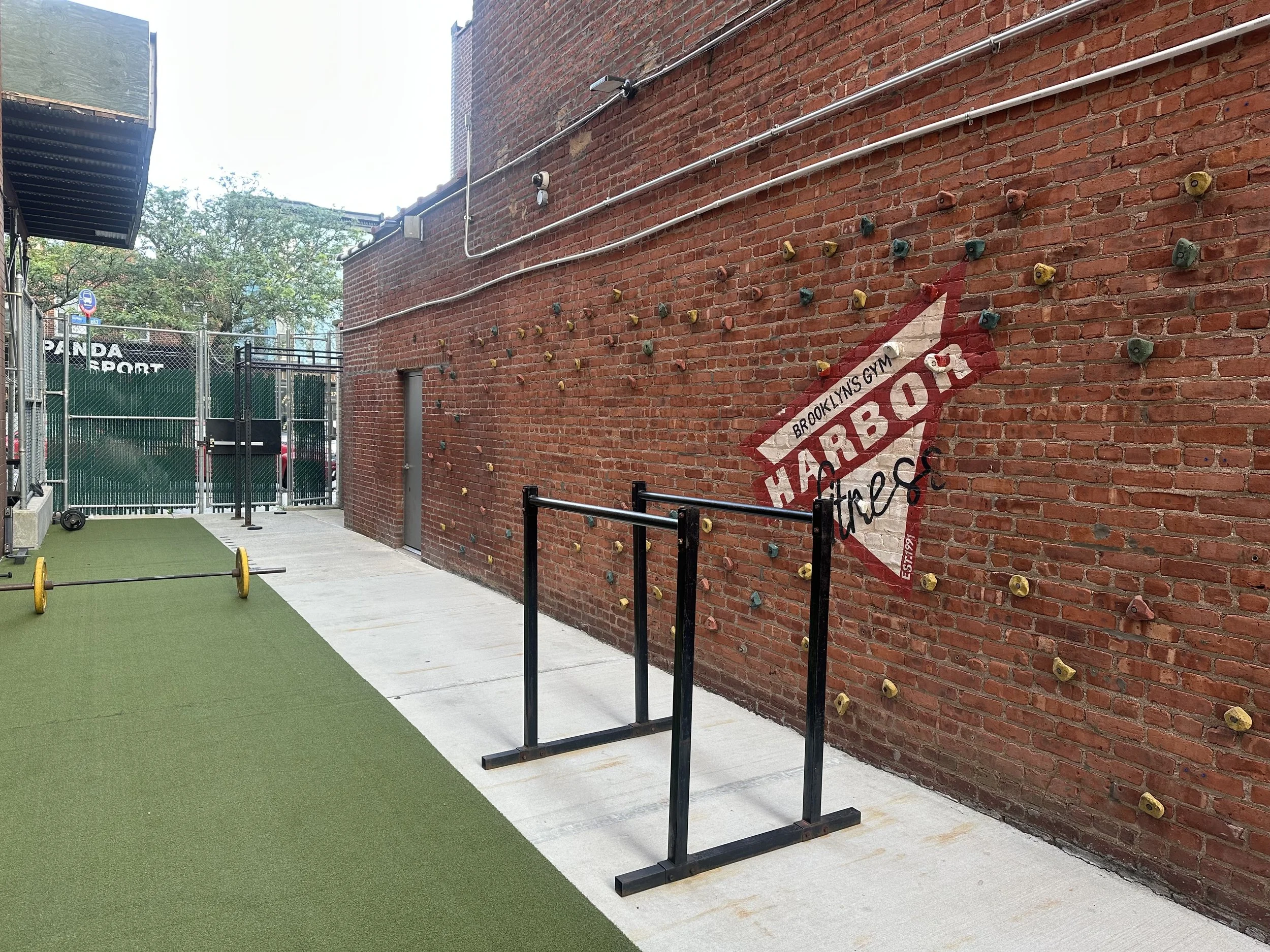 HARBOR FITNESS 92 YARD- DIPS